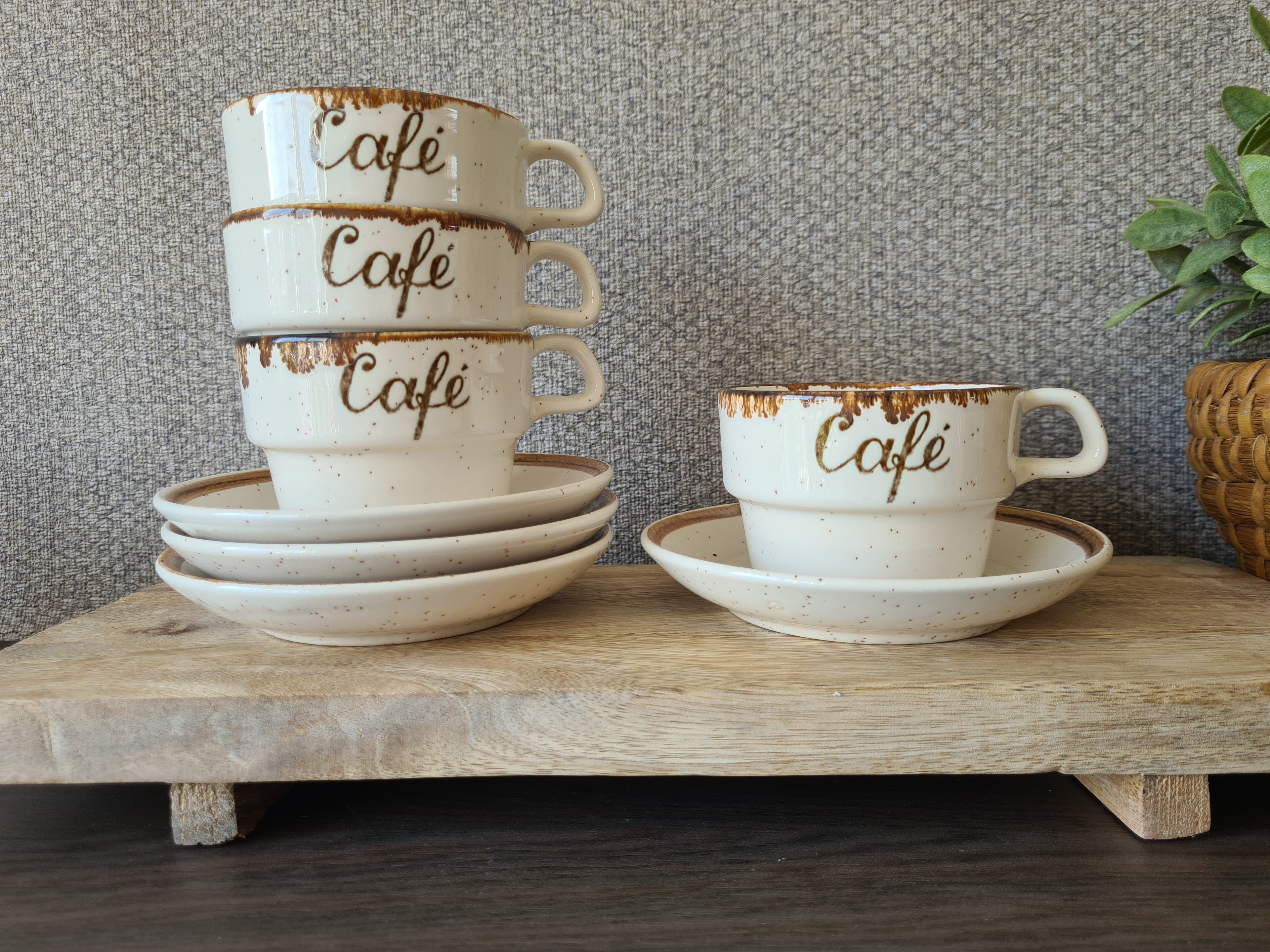 Retro kop en schotel café 4x