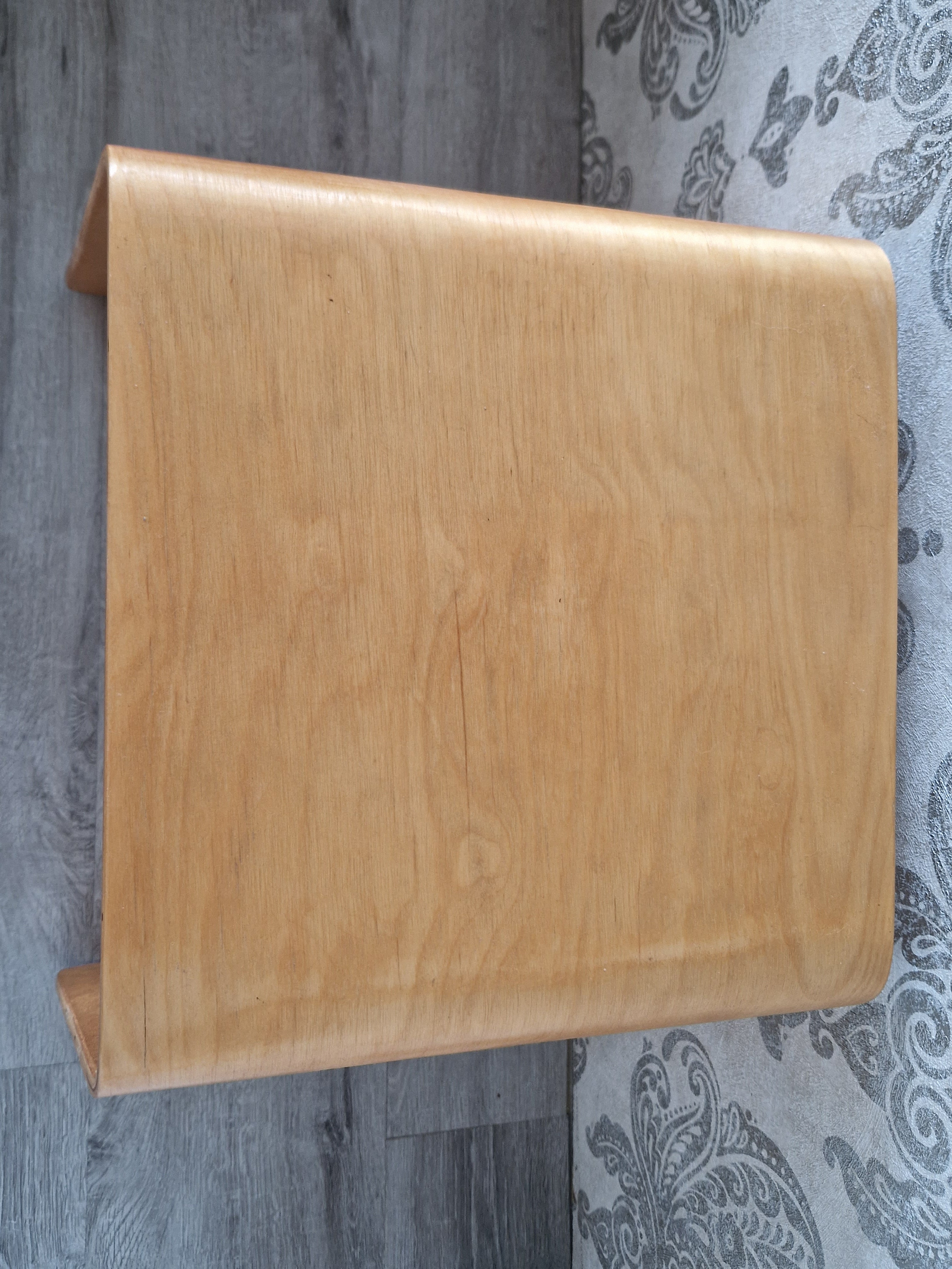 Ikea Benjamin plywood bijzettafel krukje Lisa Norinder