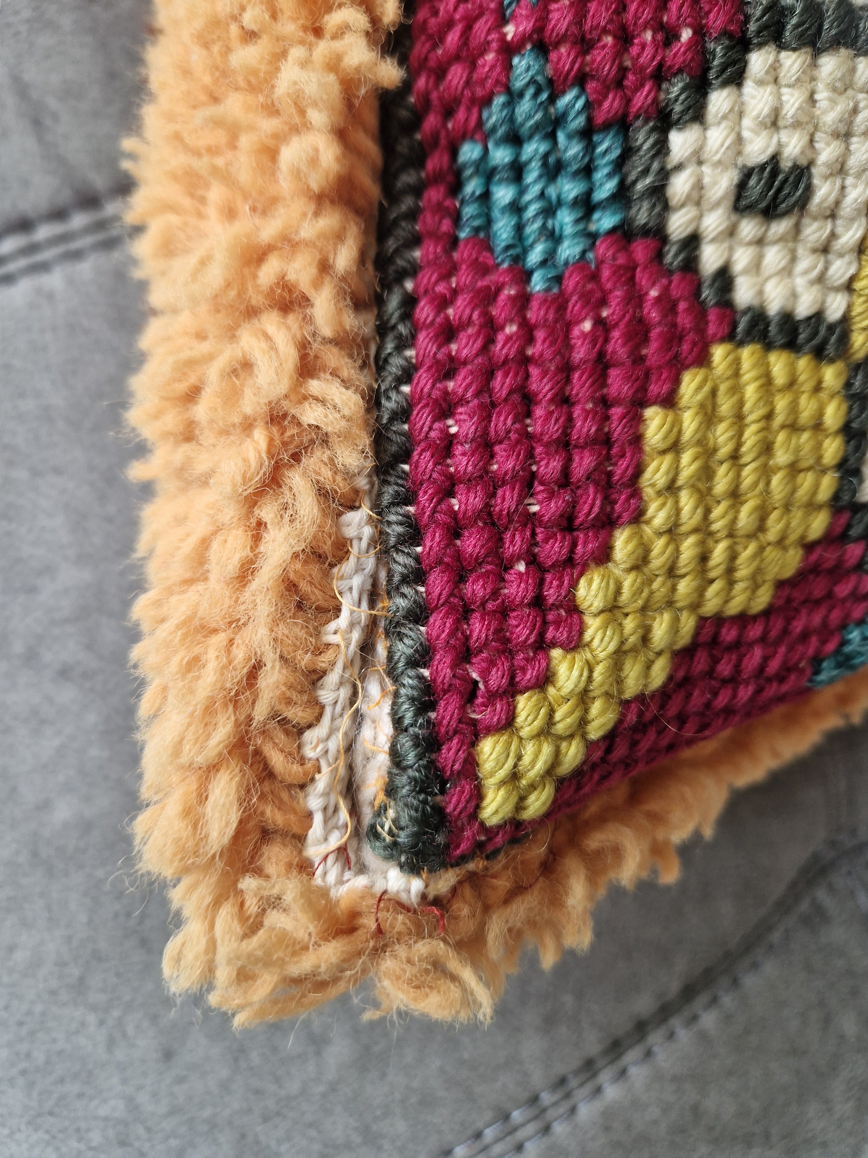 Vintage handgemaakt kussen