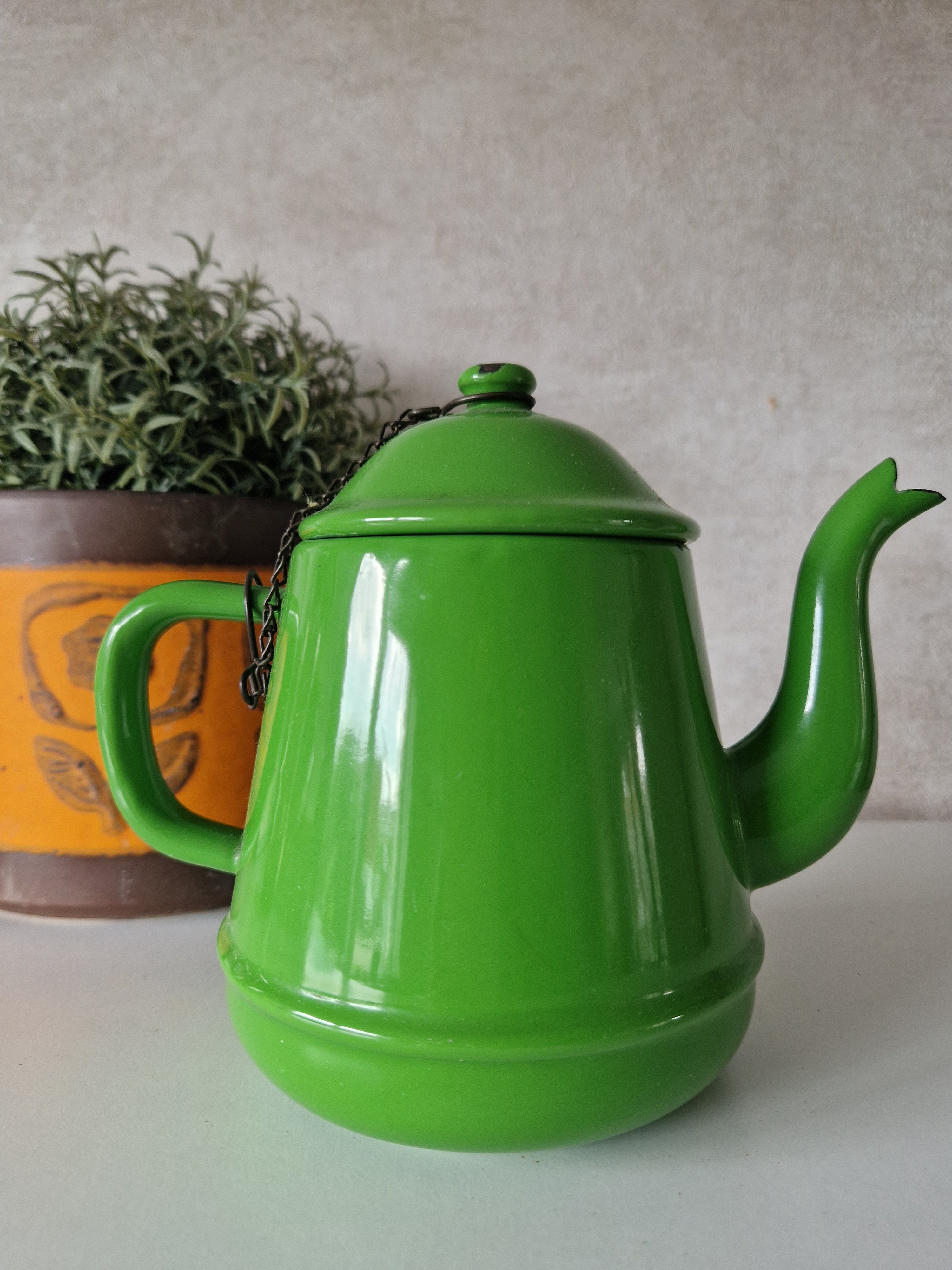 Groen emaille koffiepotje