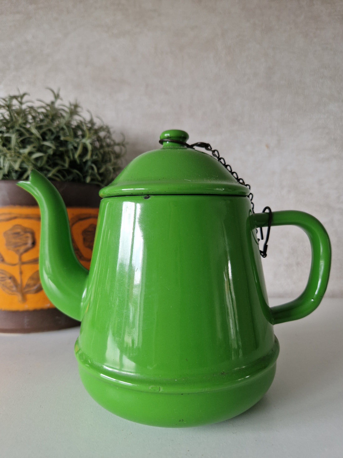 Groen emaille koffiepotje