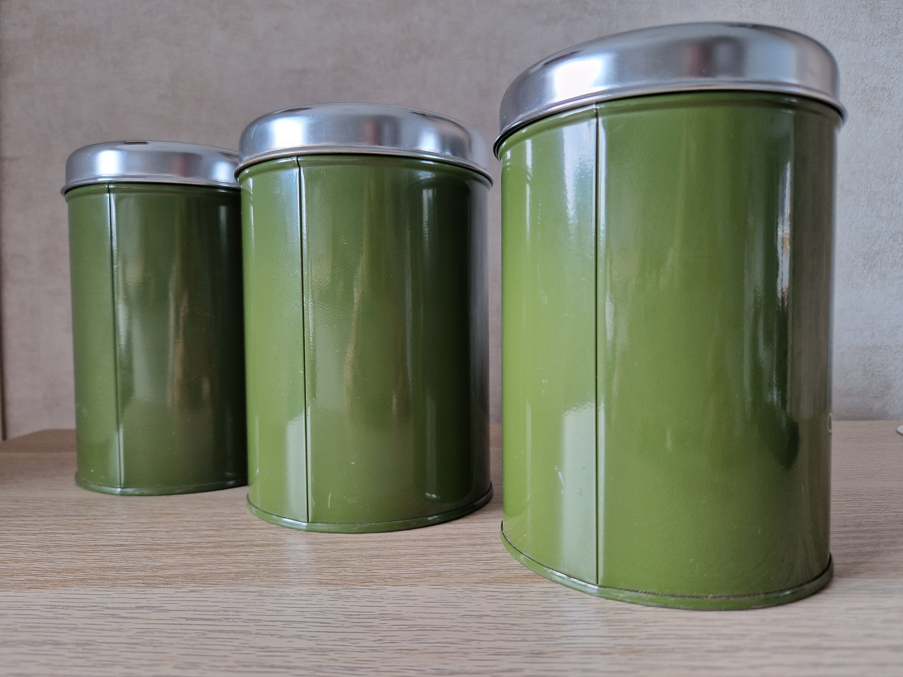 Groene blikken koffie thee suiker