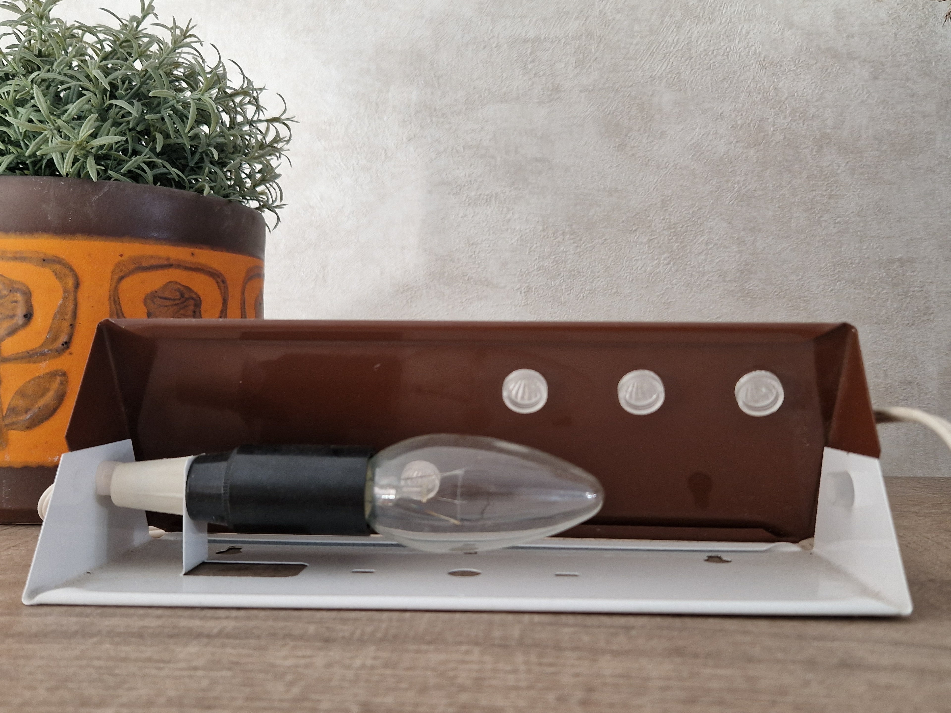 Vintage bruin bedlamp / wandlampje