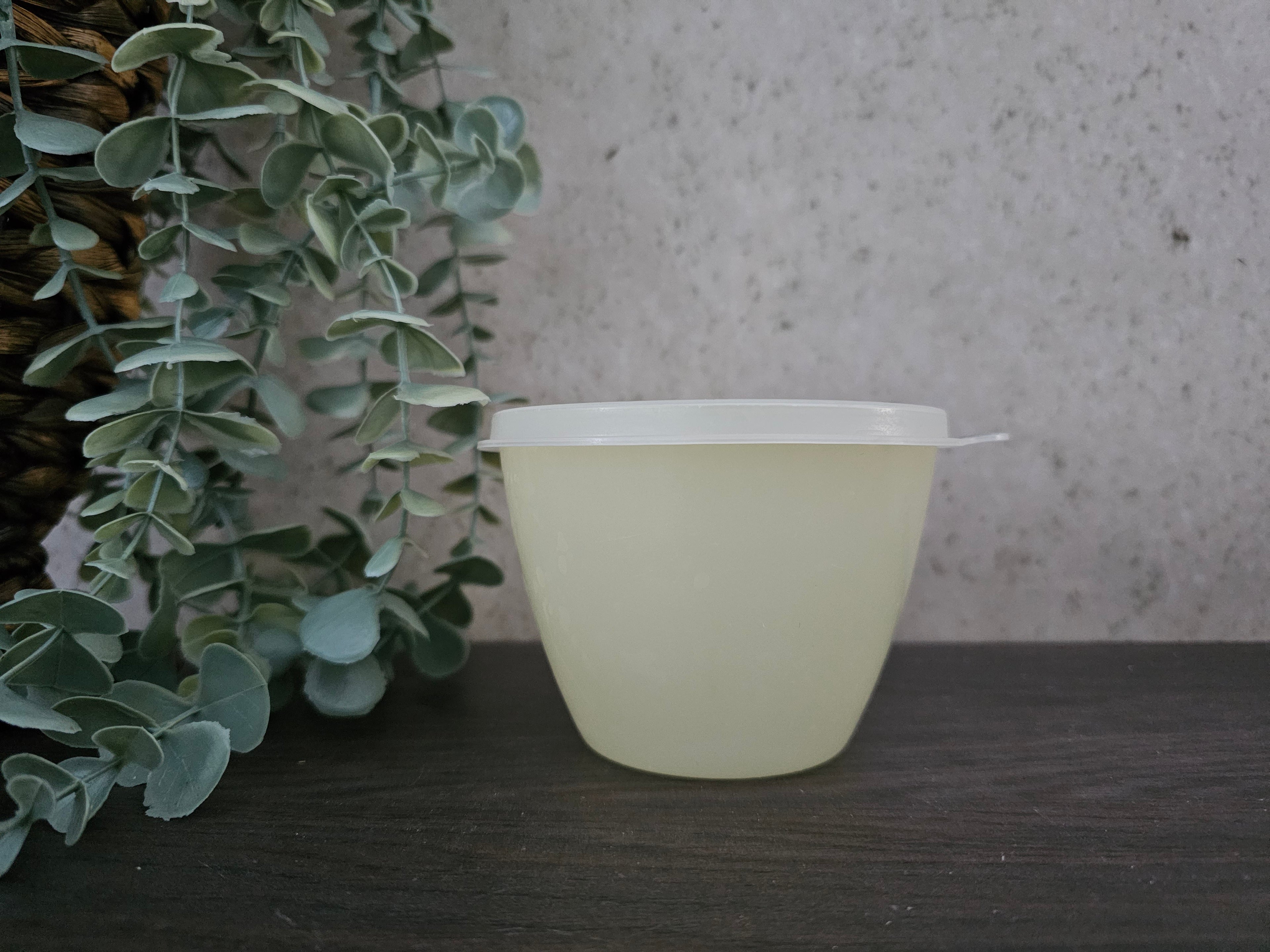 Tupperware bakjes met deksel pastel