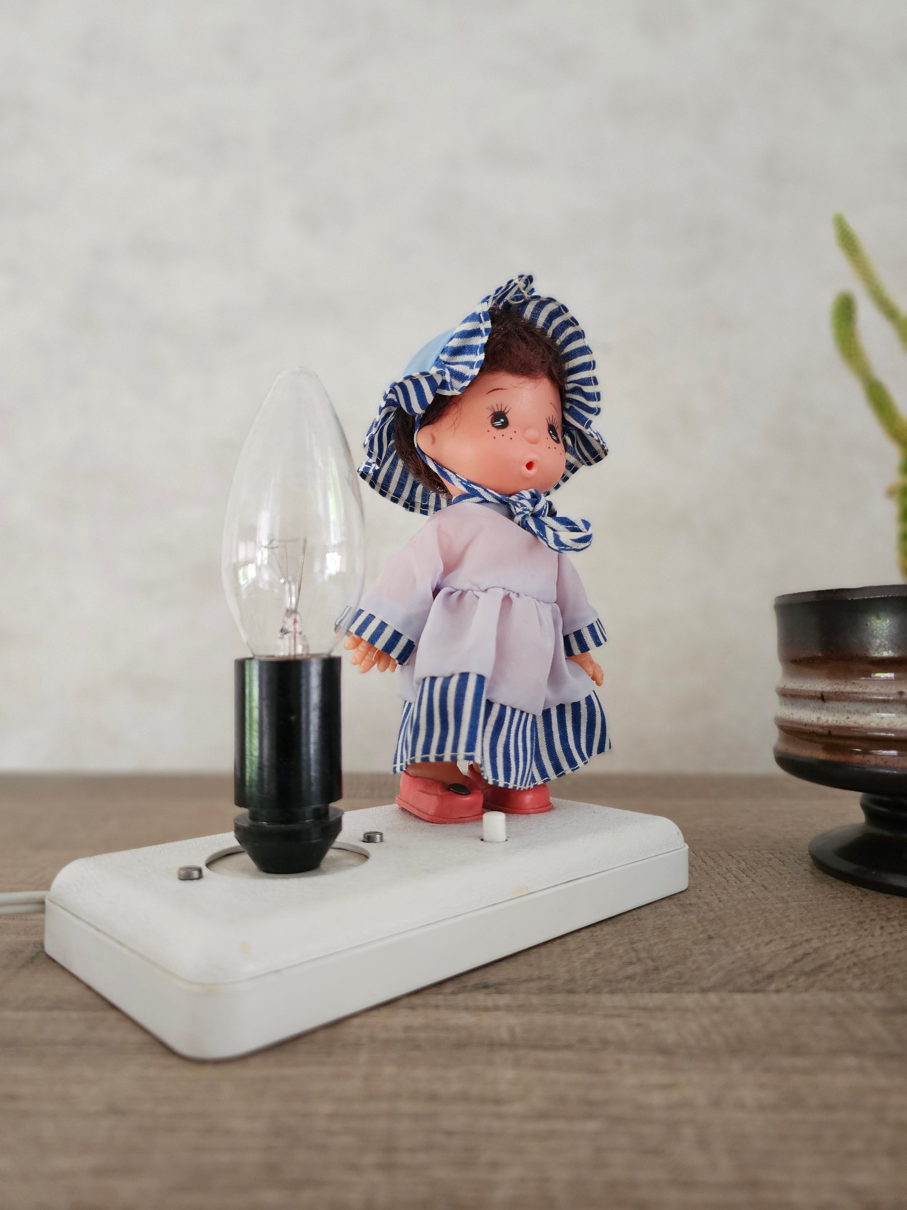 Vintage (nacht) lampje met popje