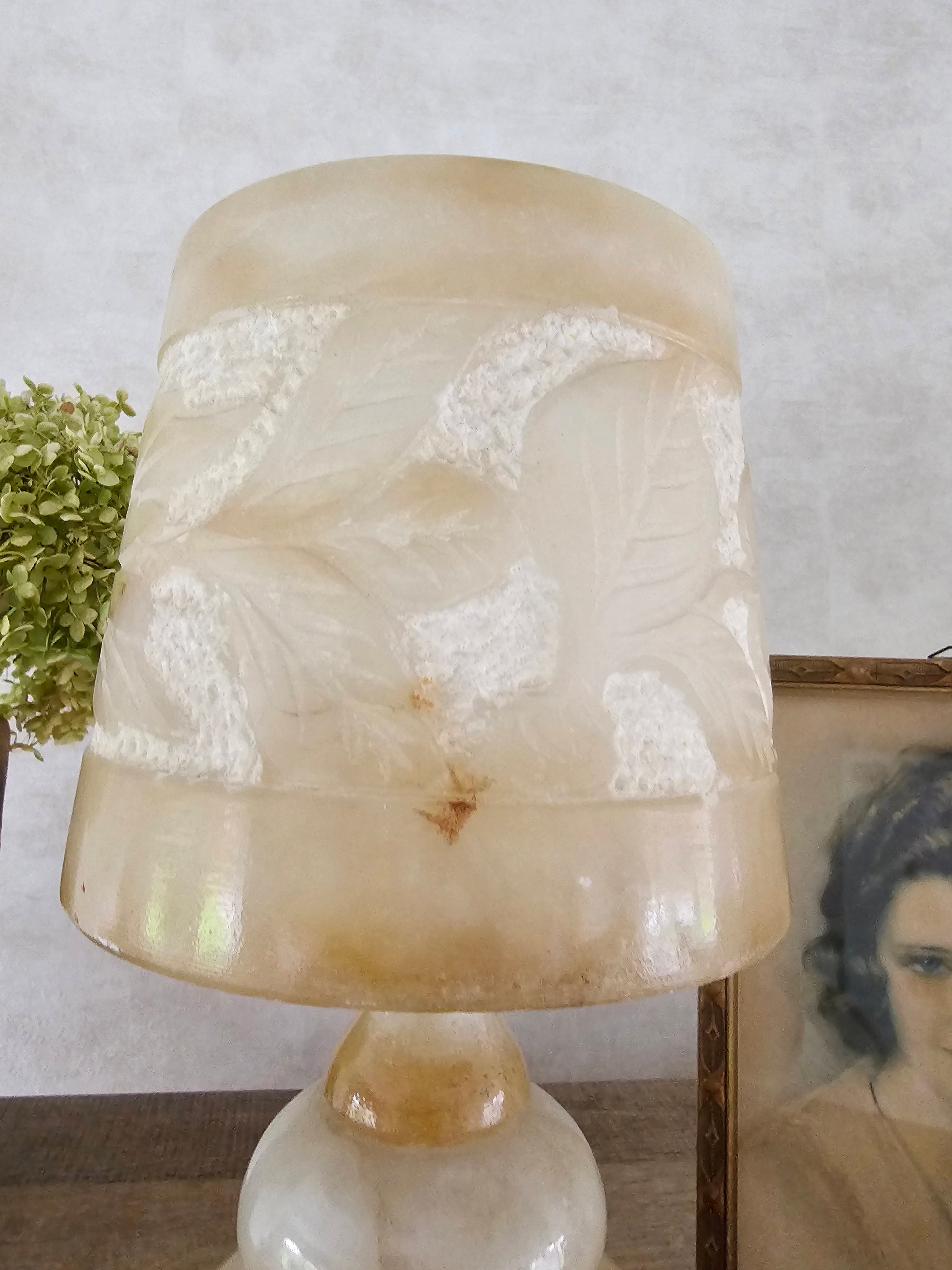 Sfeervolle albast schemerlamp