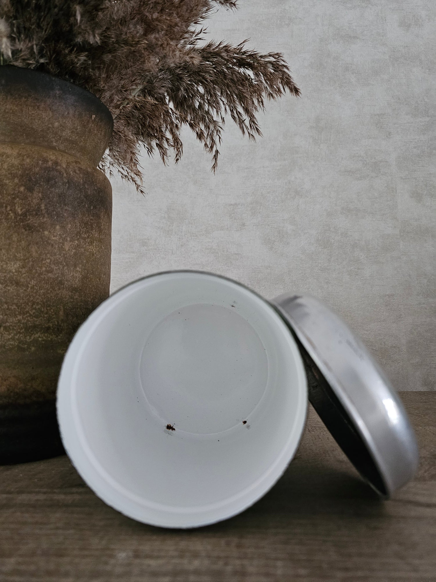 Emaille reseda groene voorraadbus "thee"