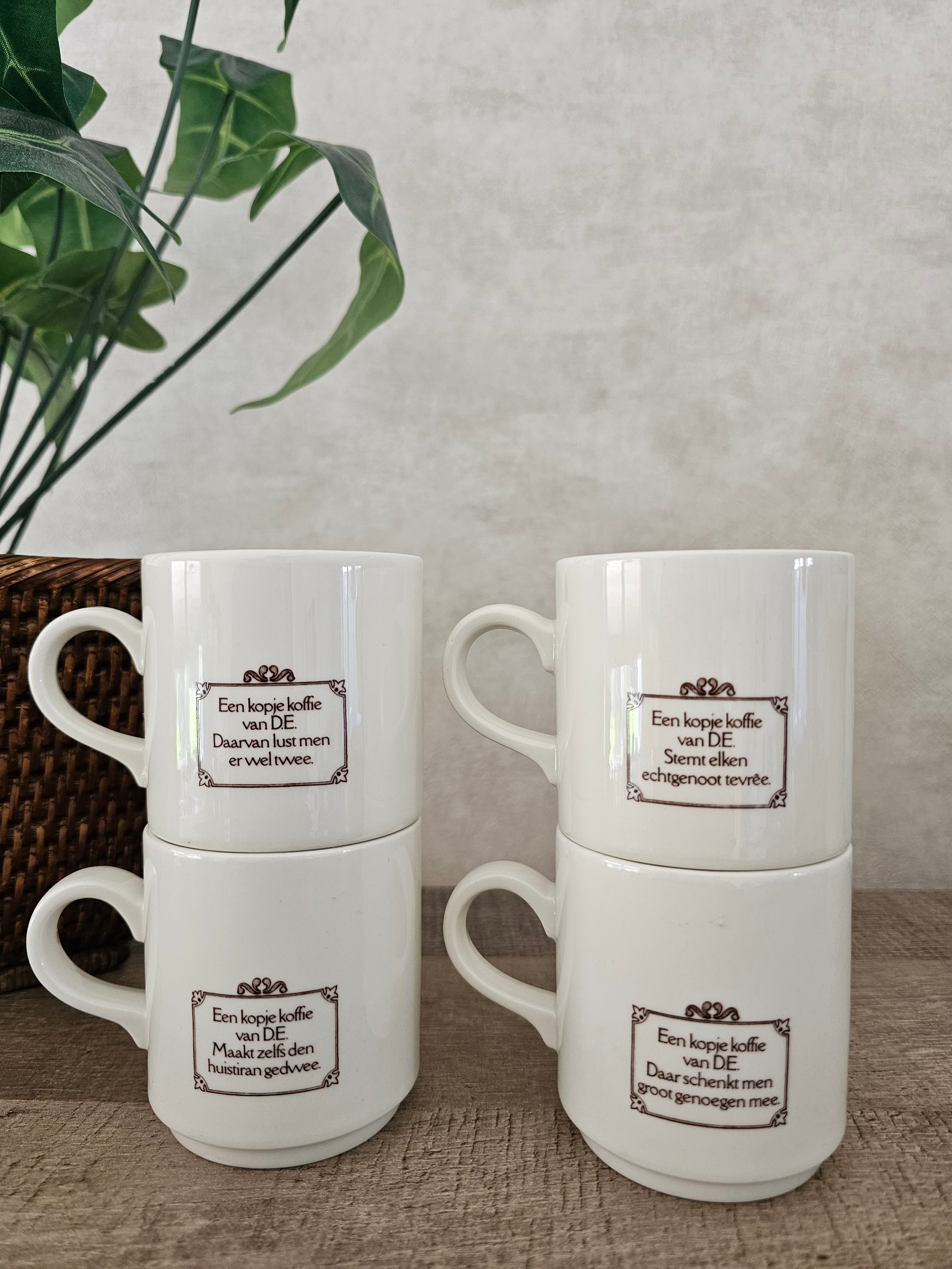 Villeroy Boch Douwe Egberts koffie bekers