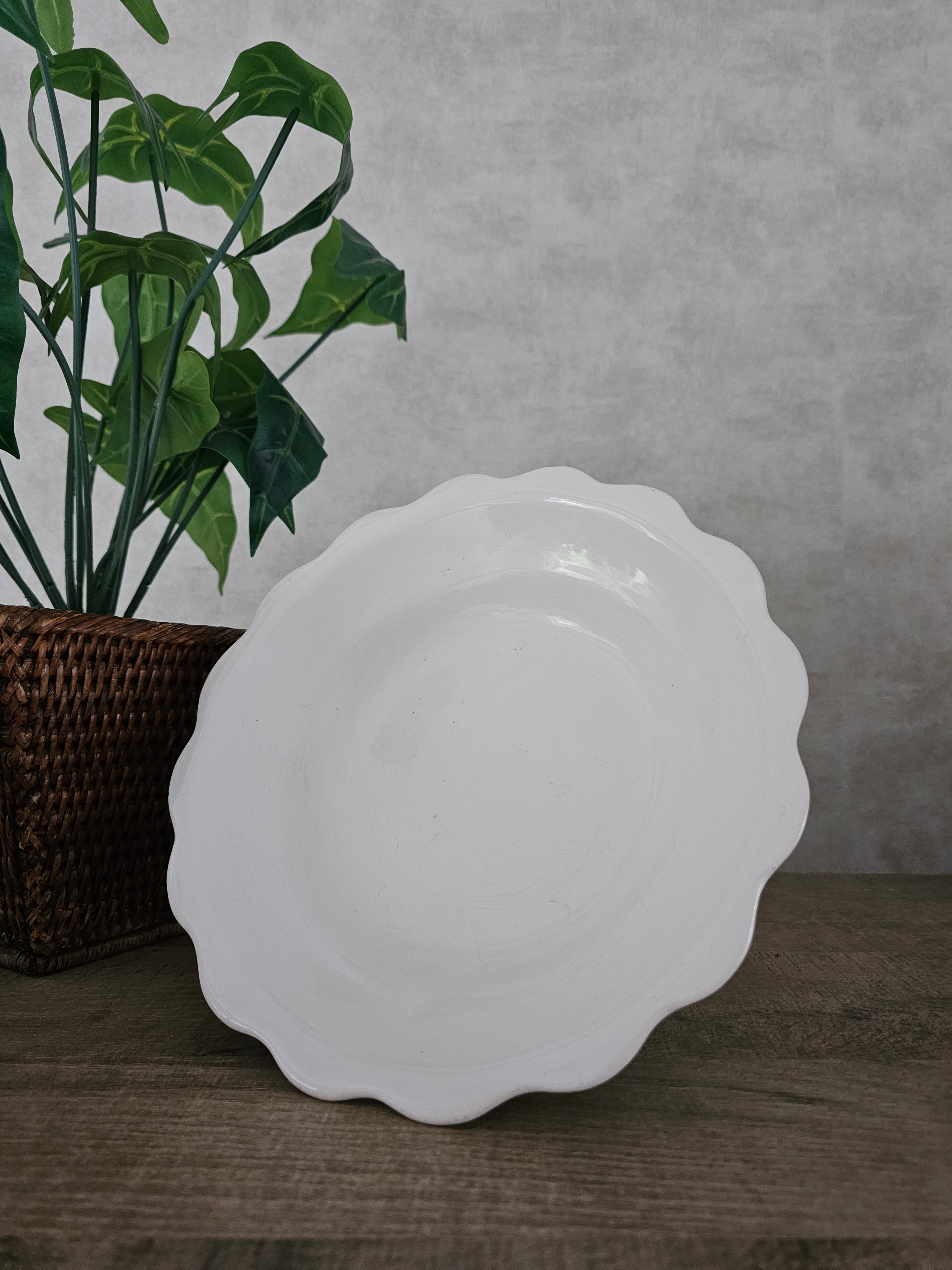 Flora Gouda keramiek Holland (fruit) schaal op voet