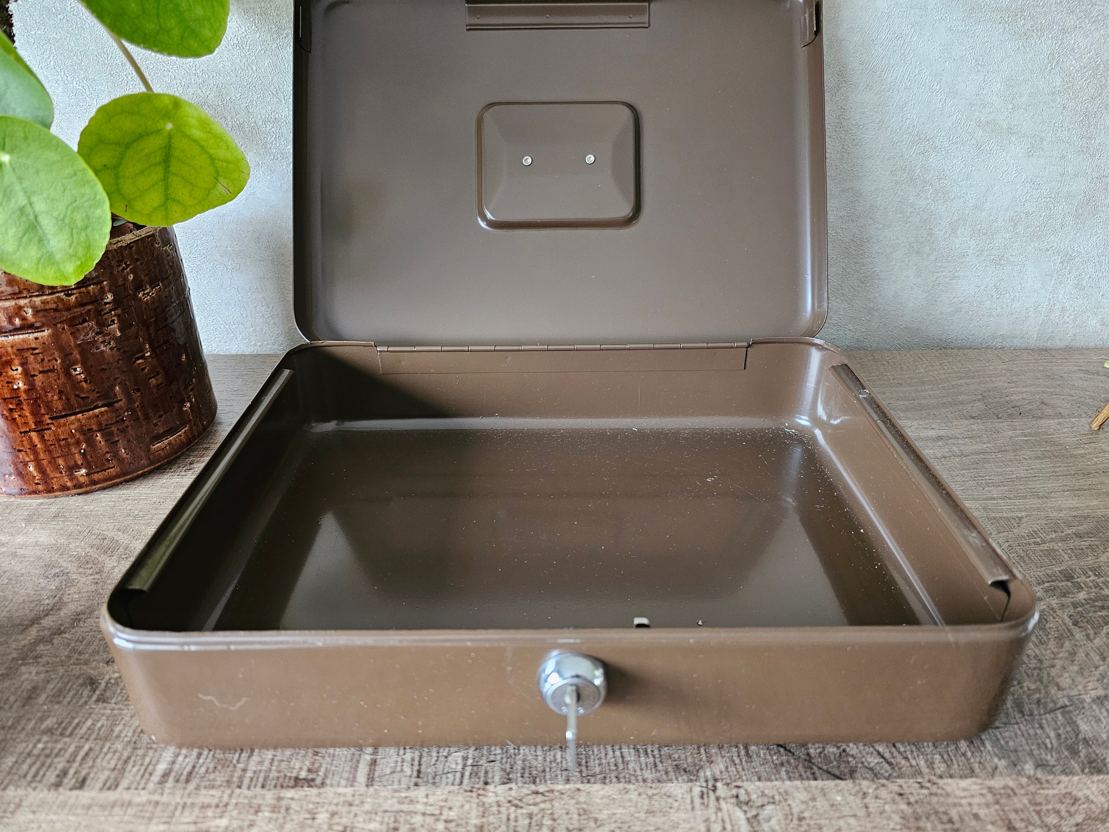 Brabantia document / geldkist