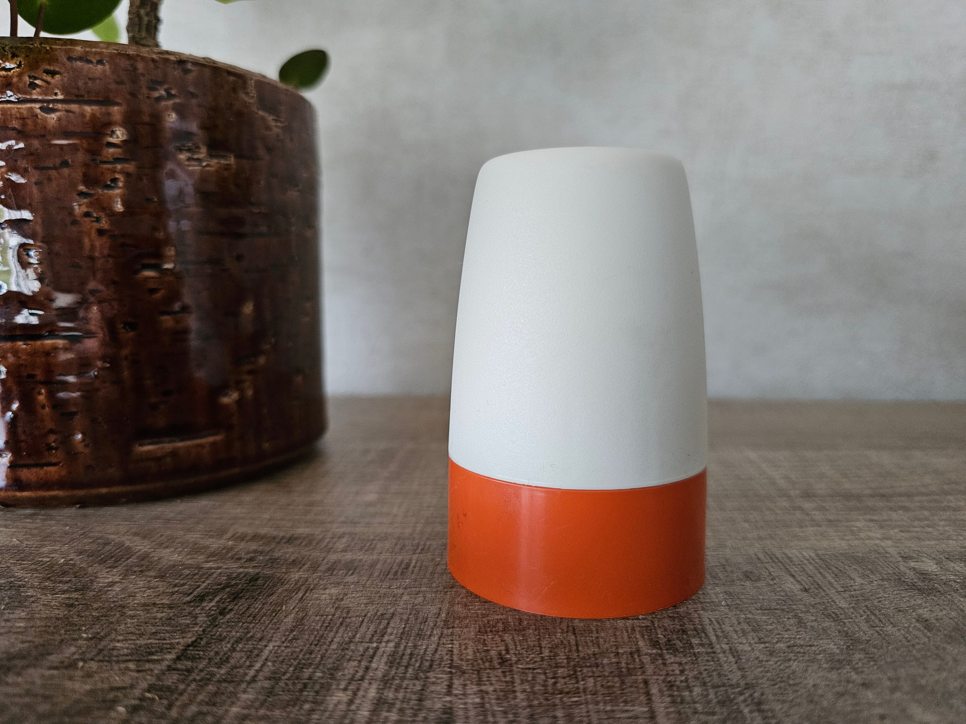 Tupperware eierdopjes gekleurd