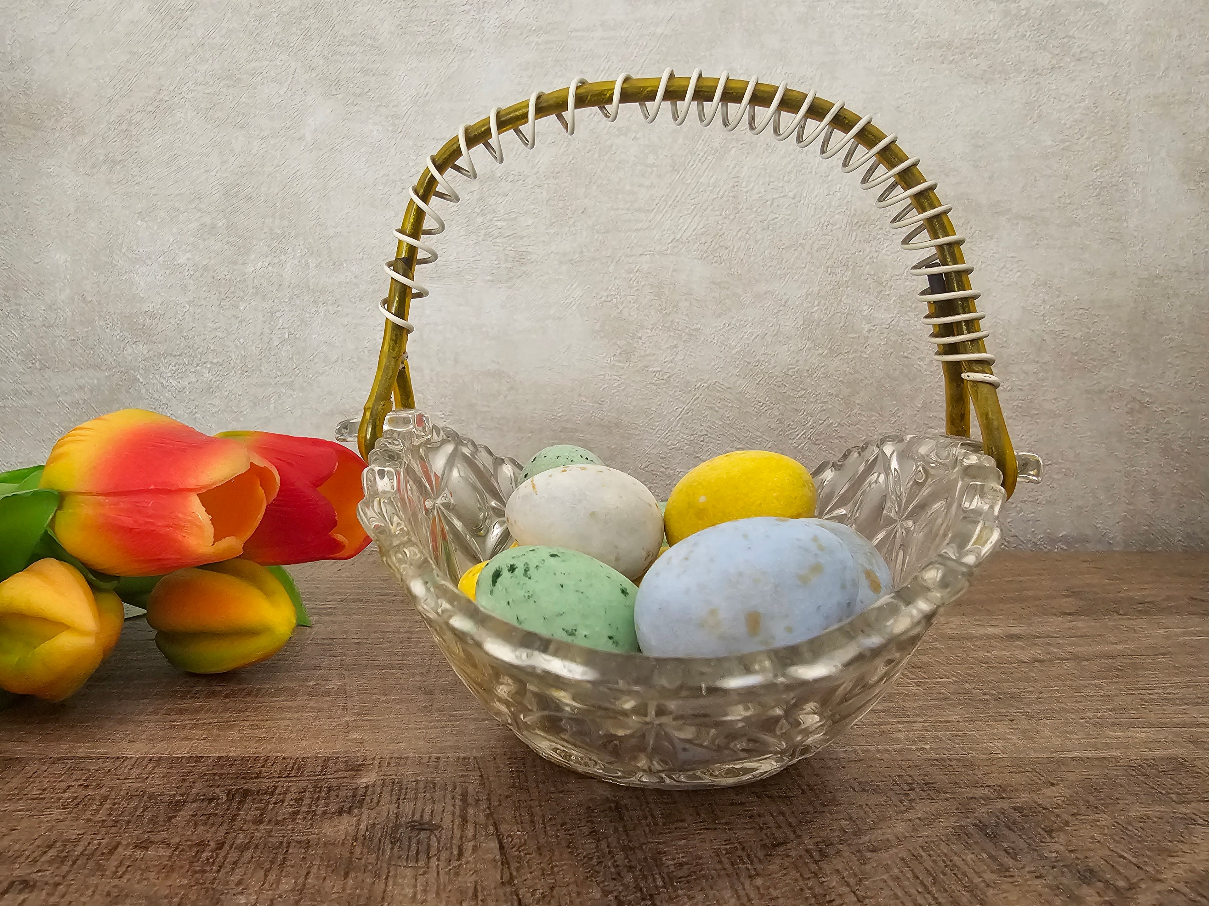 Glazen vintage bonbon mandje