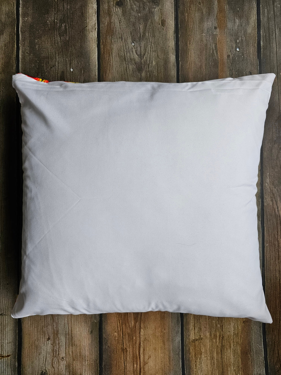 Retro kussenhoes pauwoog