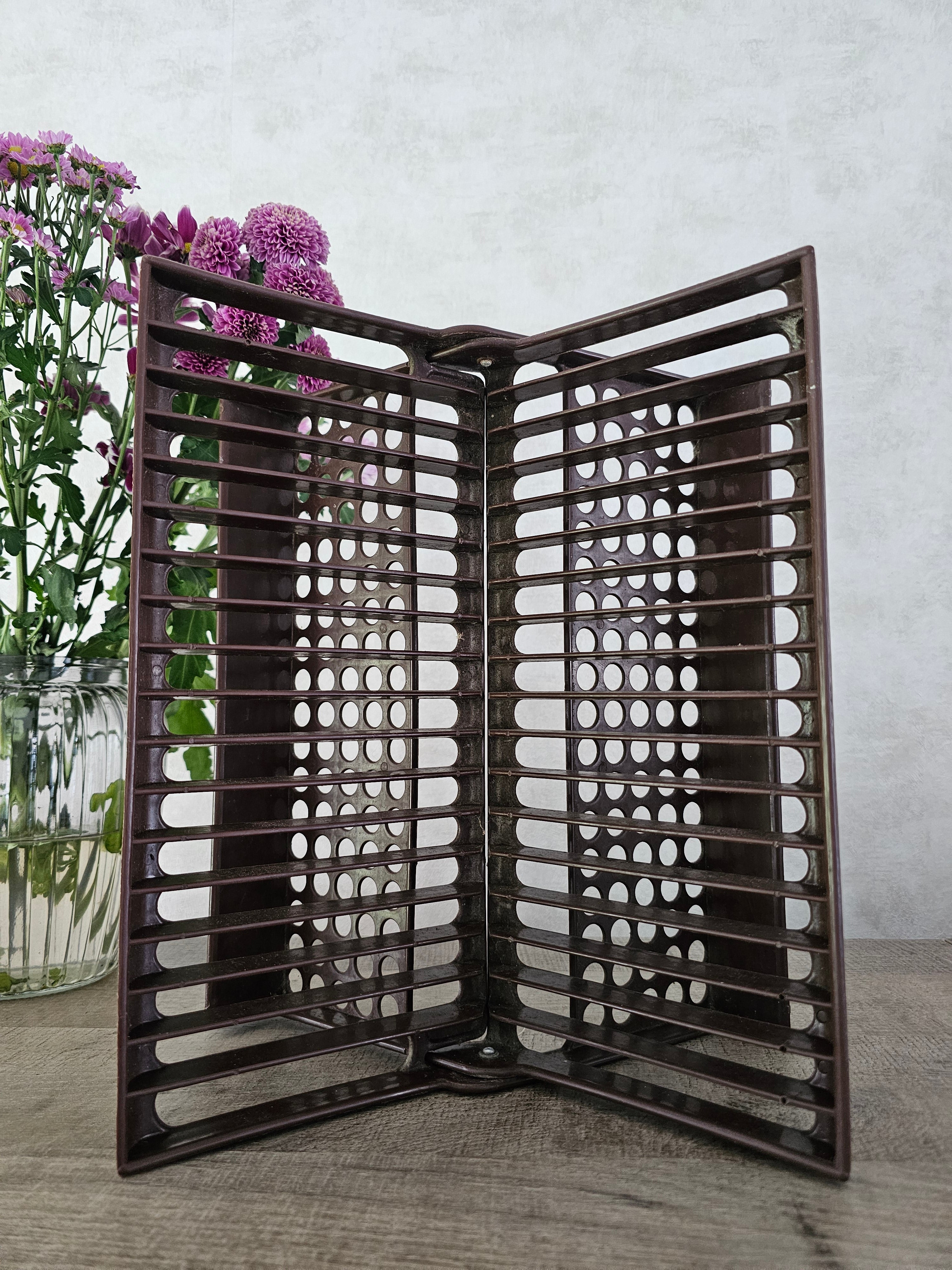 Bruin kunststof afdruiprek