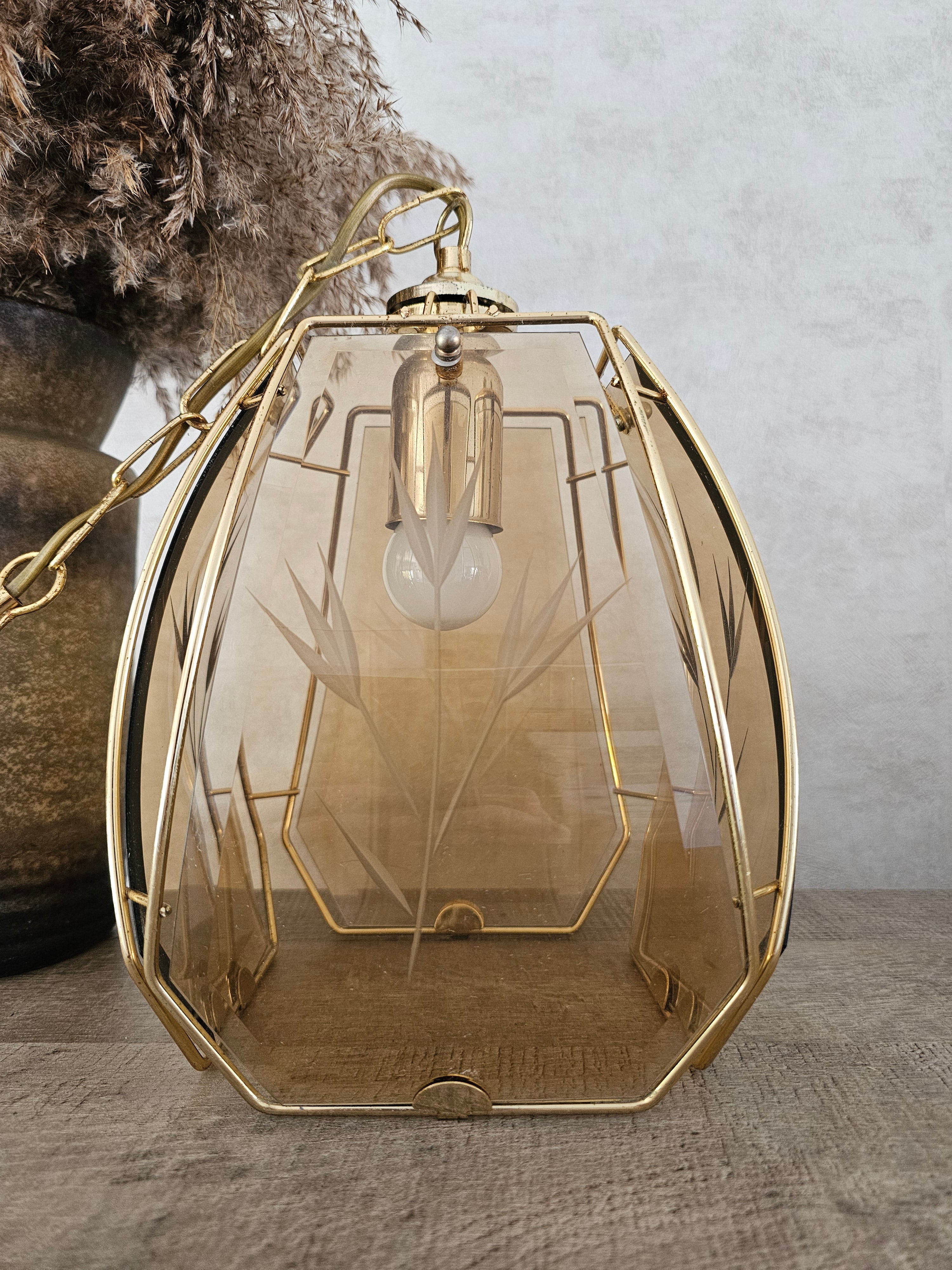 Vintage rookglas hanglamp Hollywood Regency