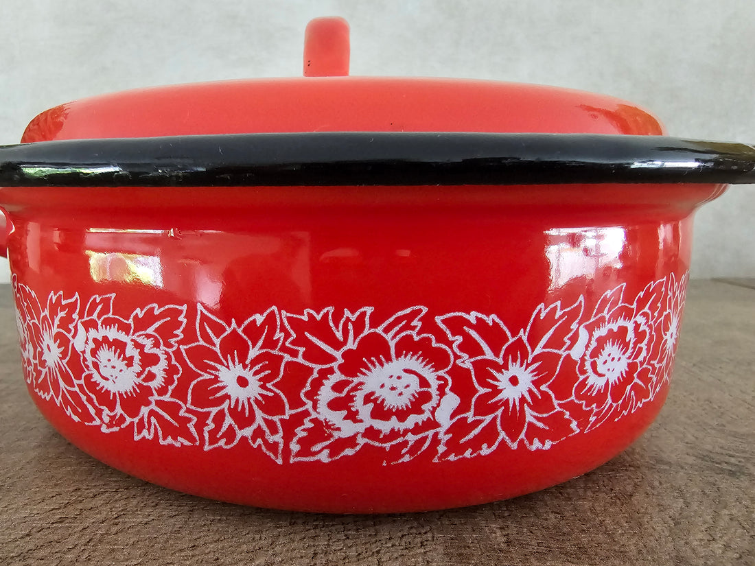 Rode emaille hapjespan 20 cm