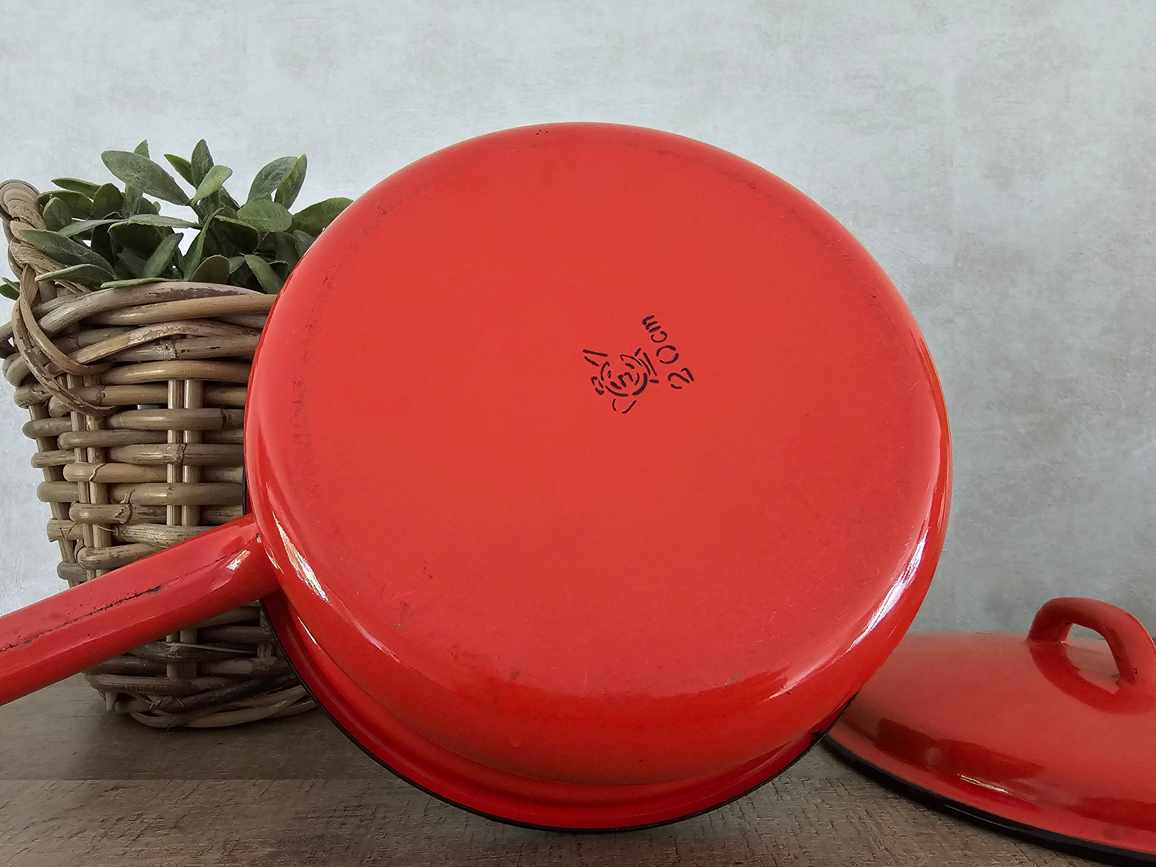 Rode emaille hapjespan 20 cm