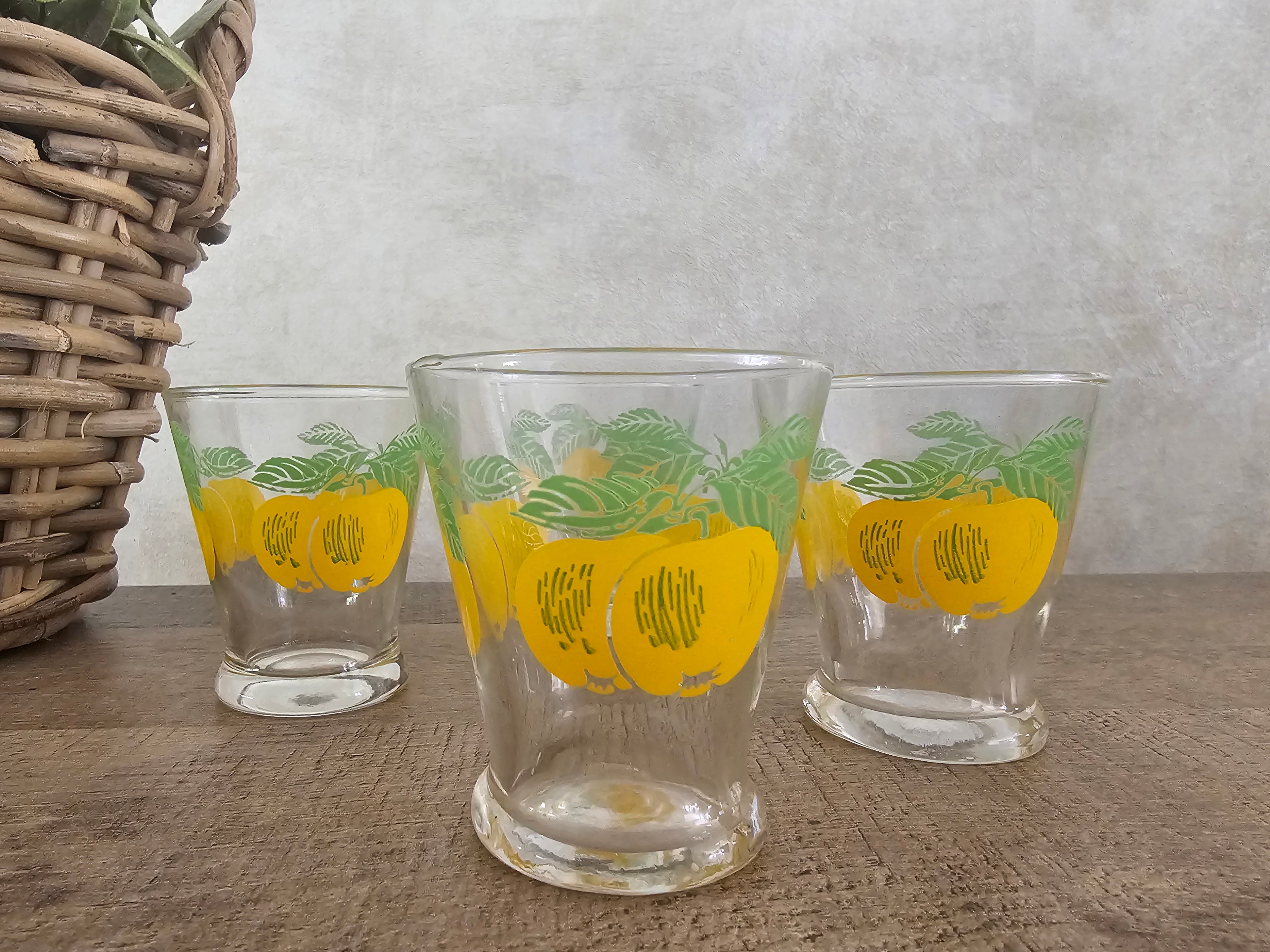 Vintage sapglazen abrikozen