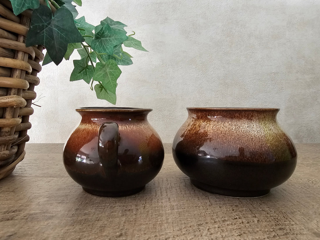 Vintage bruin melkkannetje en suikerpotje