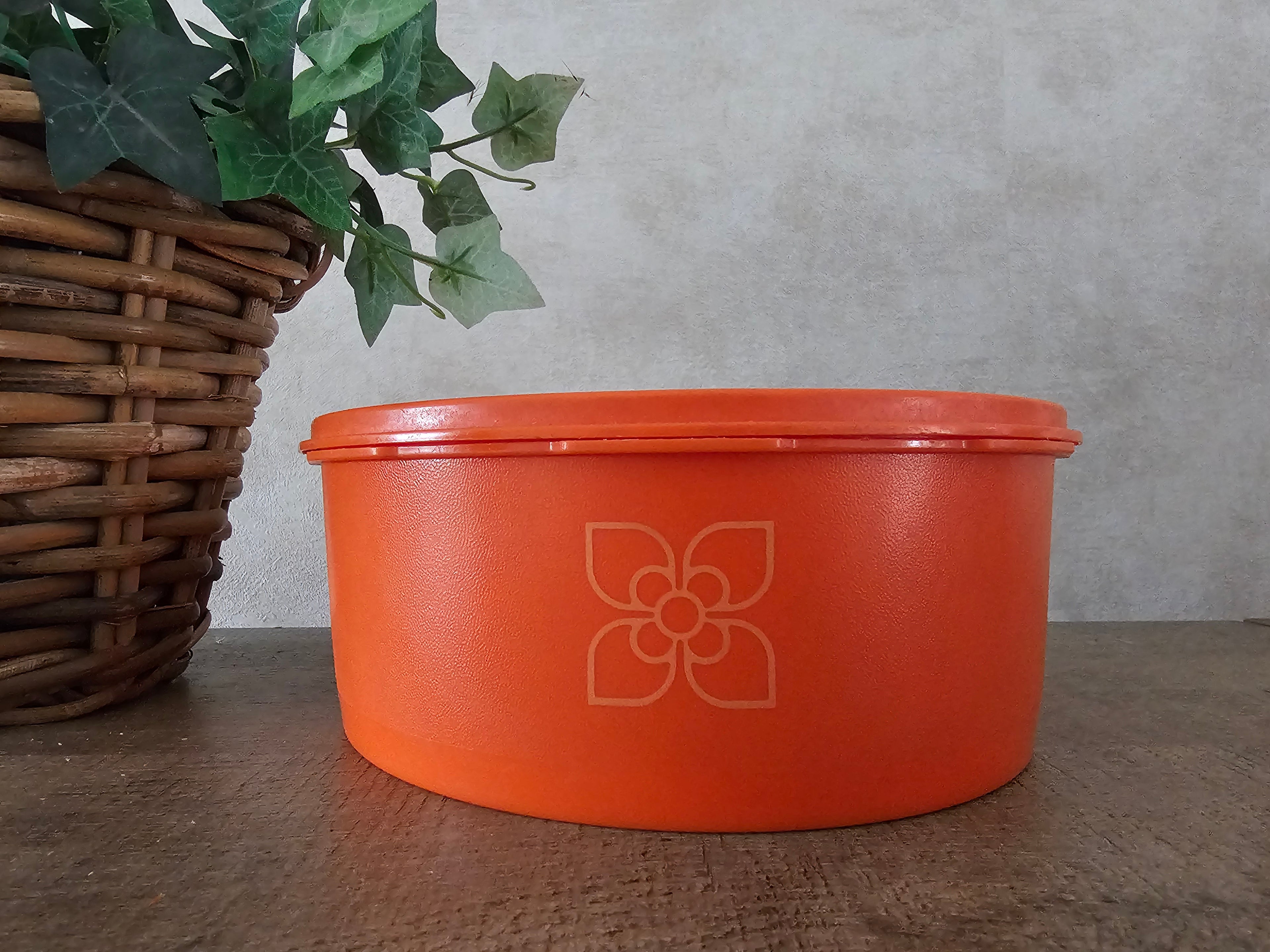 Tupperware roestbruine koektrommel