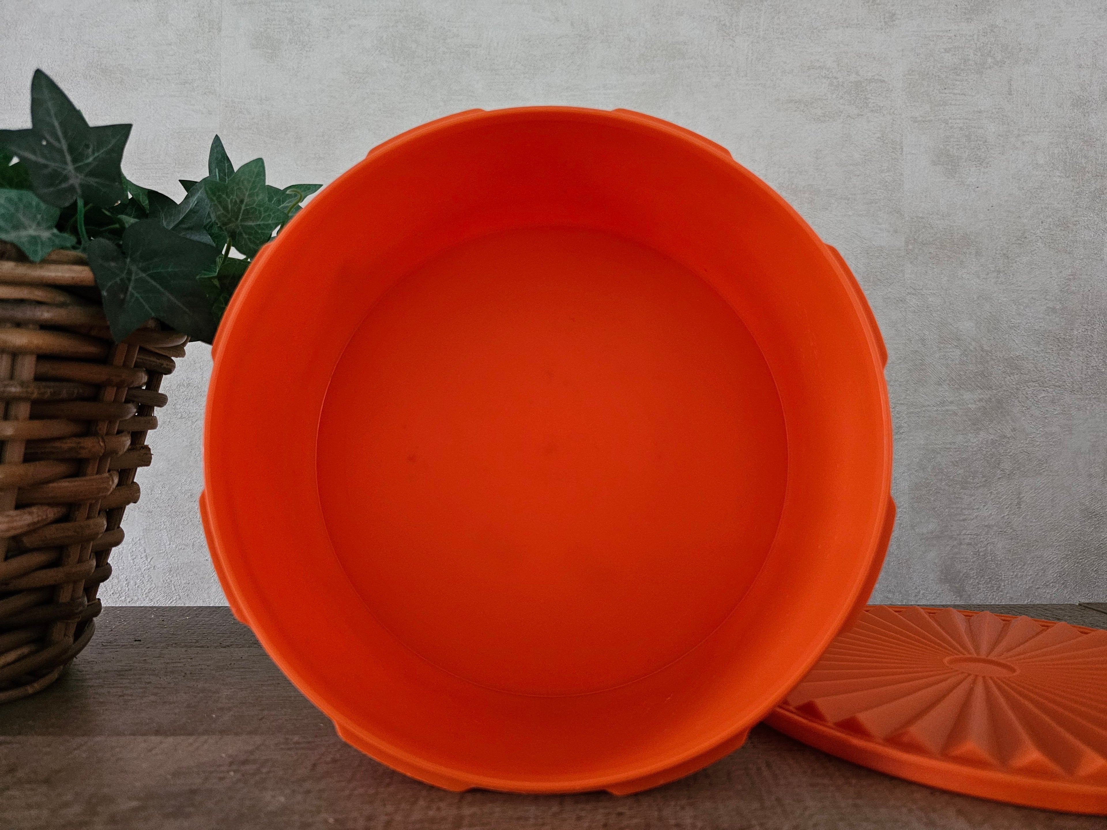 Tupperware roestbruine koektrommel