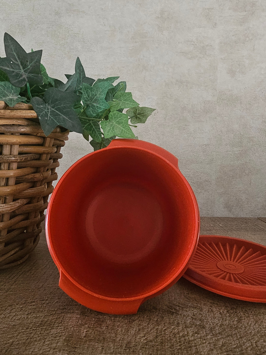 Tupperware trommel met sterdeksel