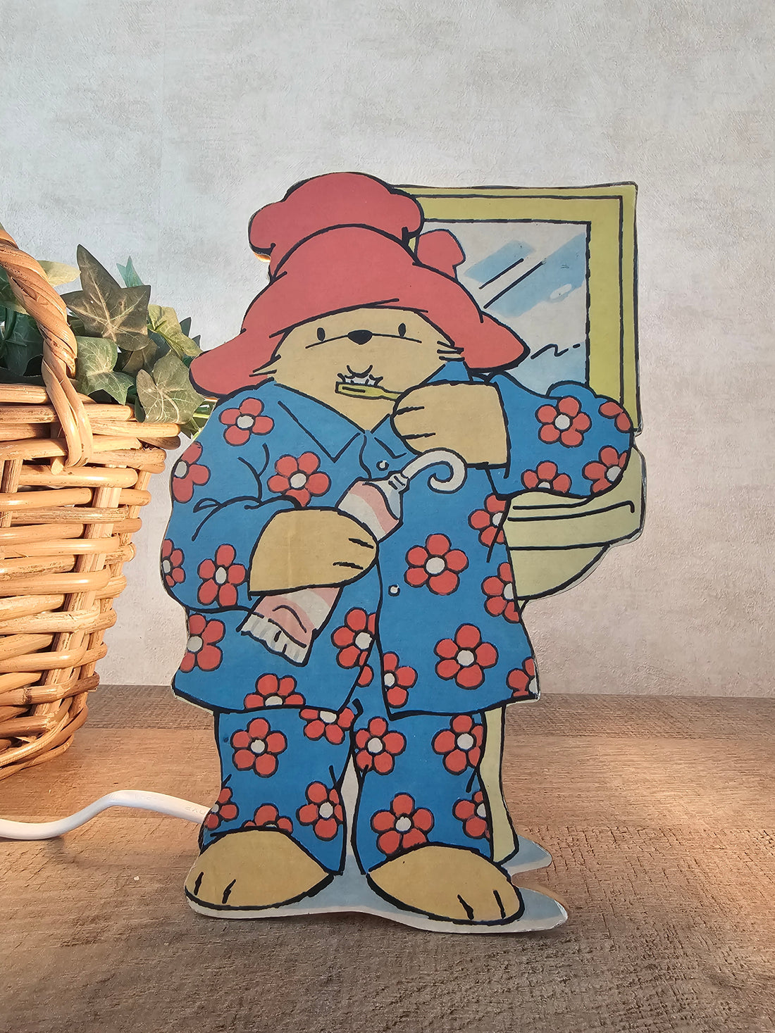 Paddington beer houten wandlamp