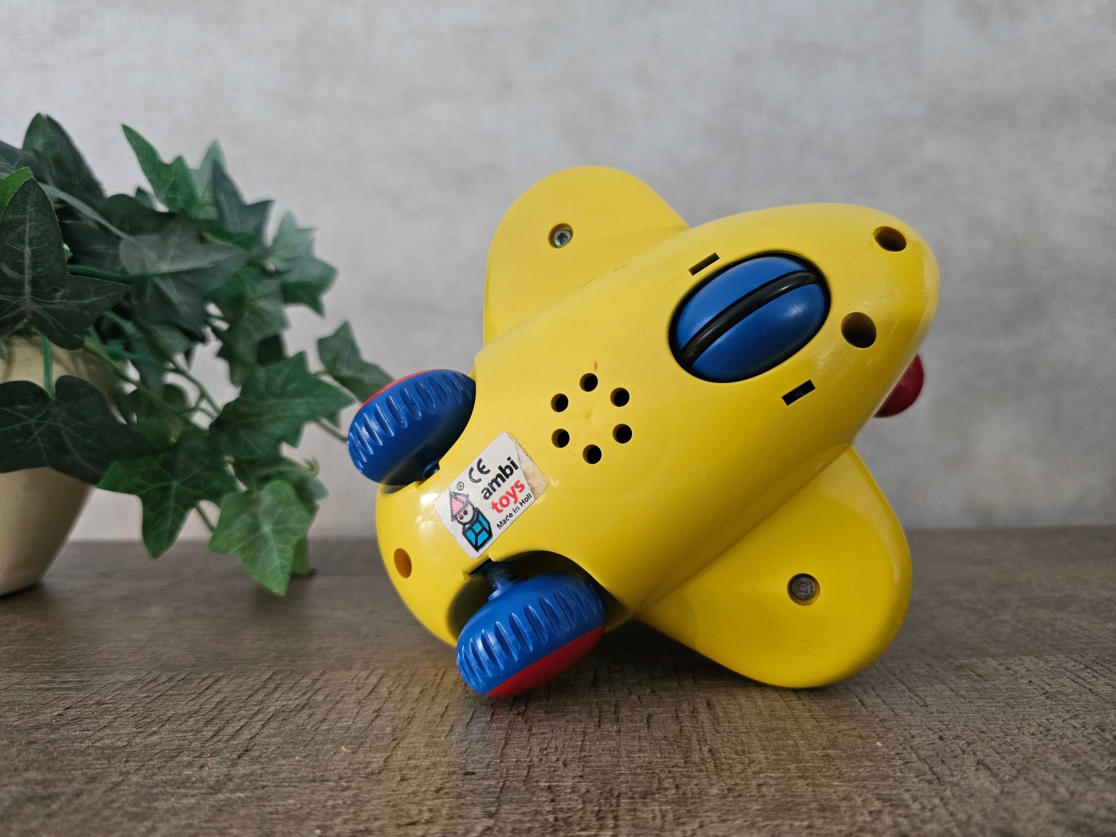 Ambi Toys vliegtuig