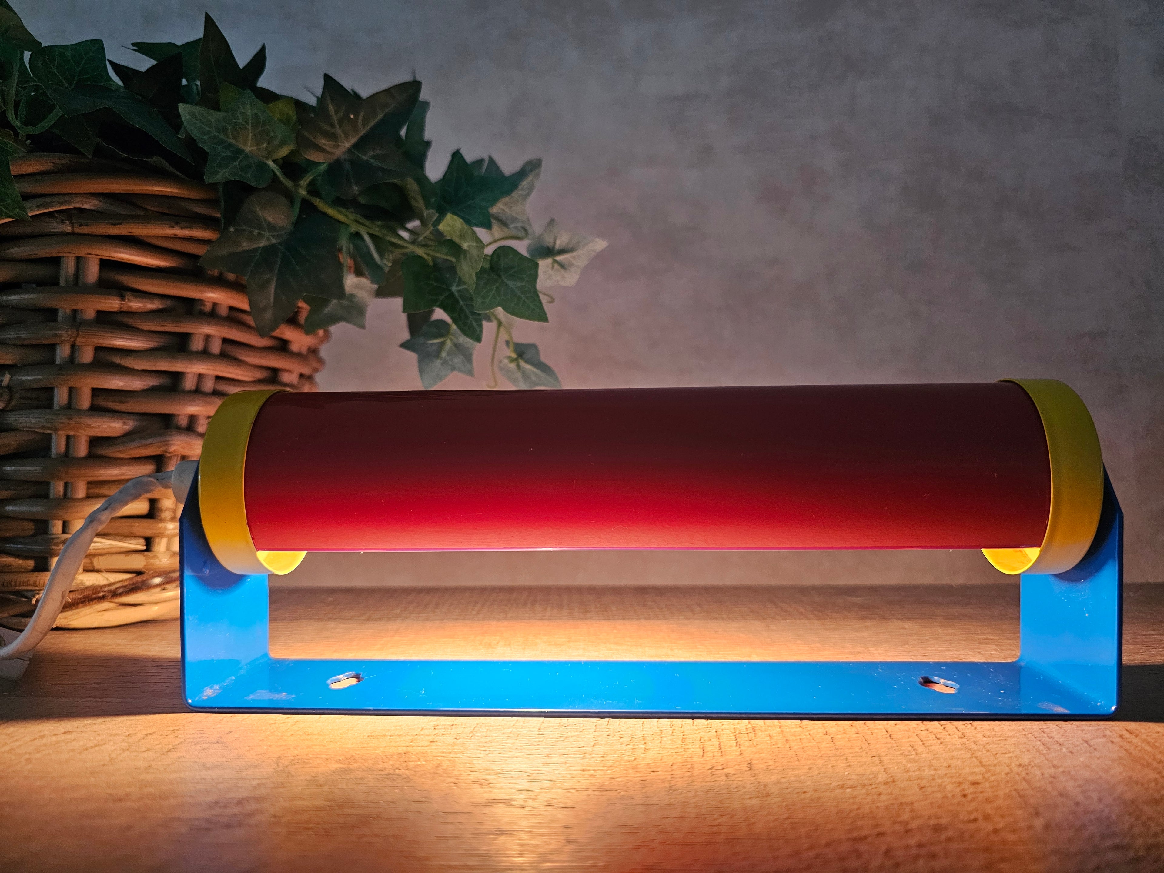 Wandlamp Memphis Milano stijl