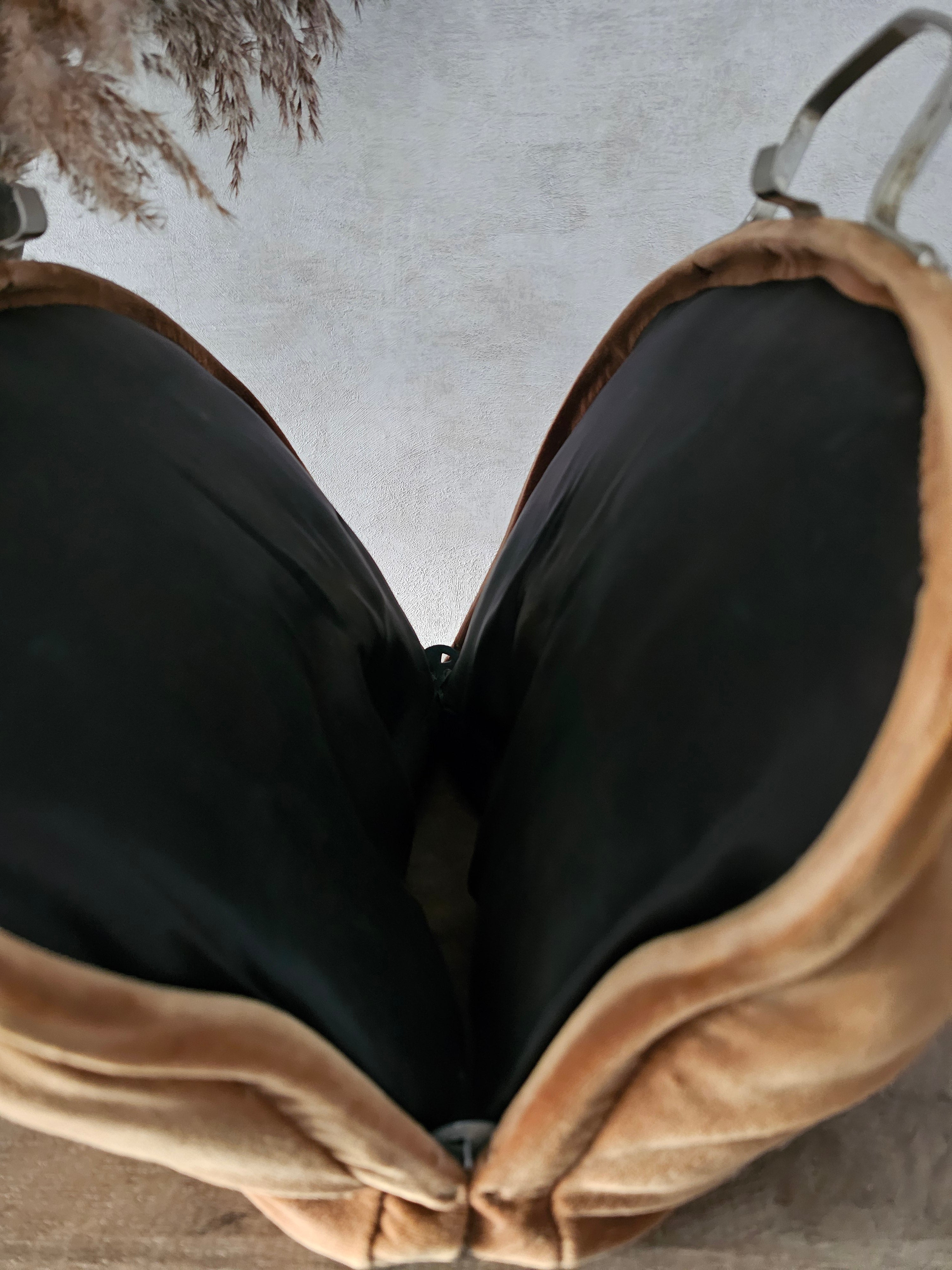 Bruine vintage theemuts / theebeurs