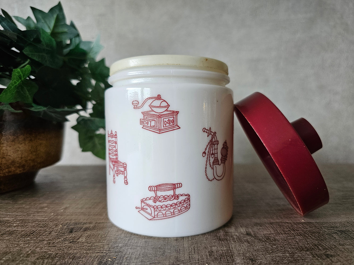 Opaline vintage voorraad pot bordeauxrood