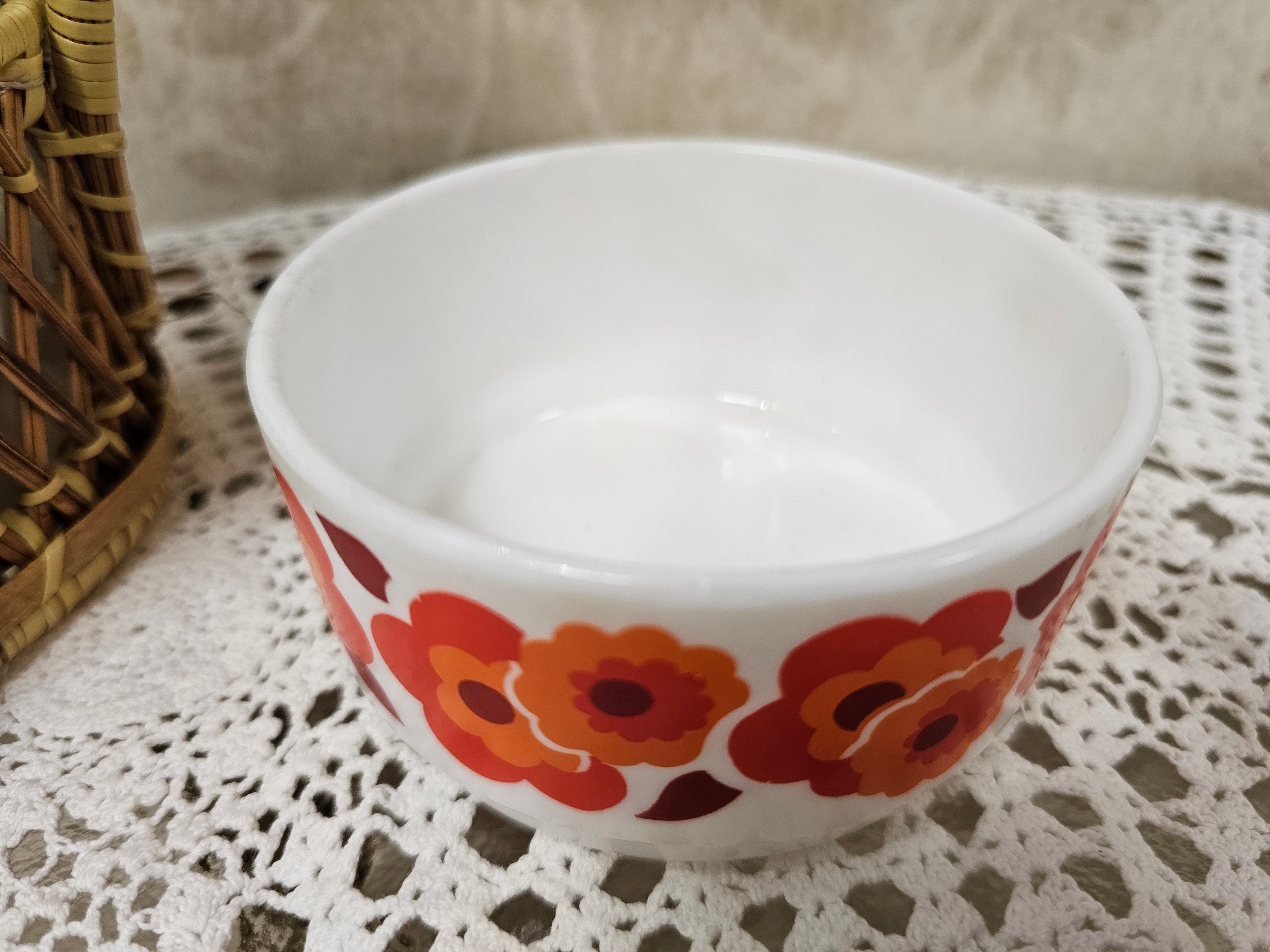 Arcopal France Lotus schaaltje oranje rode bloemen