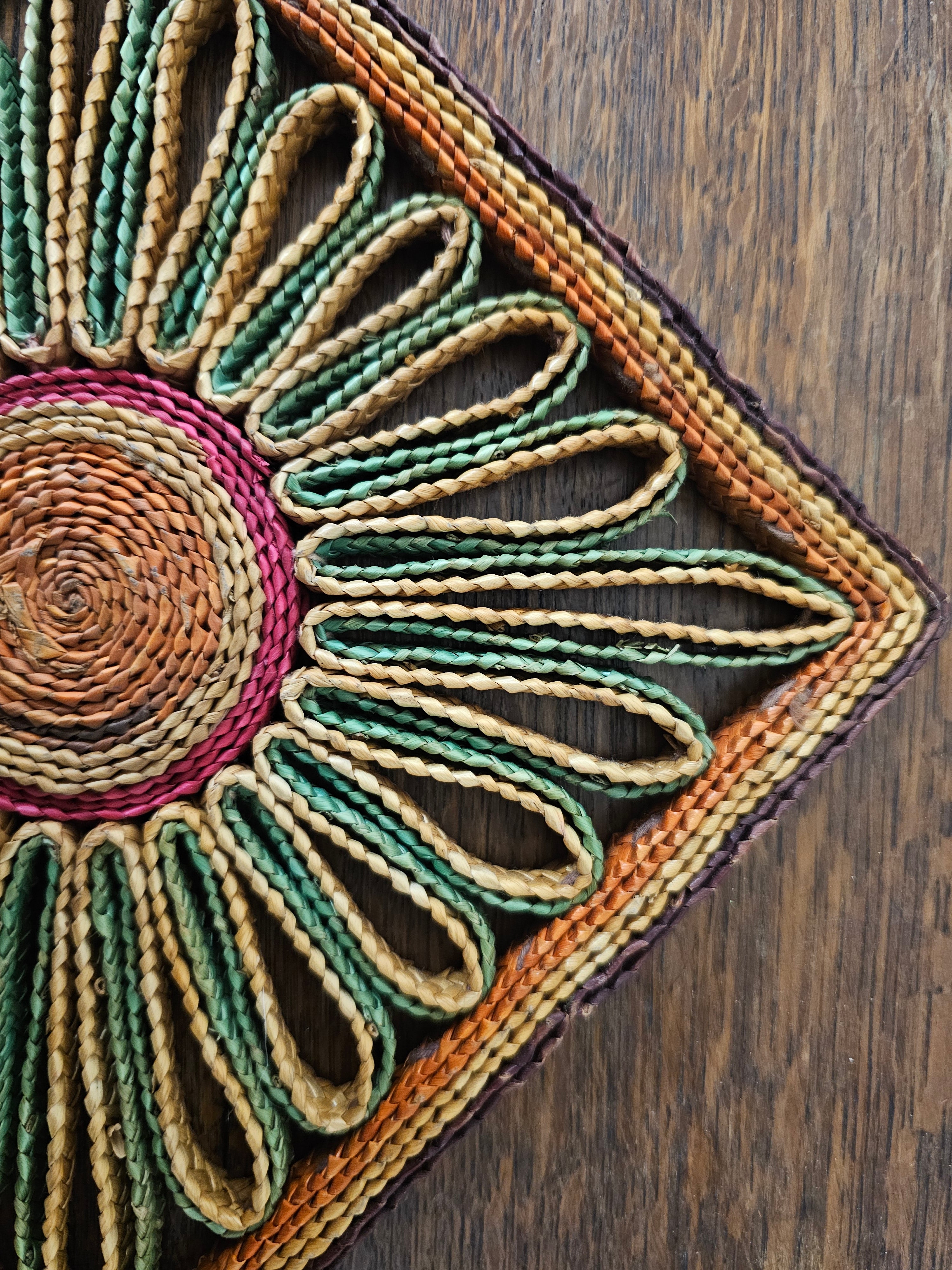 Raffia pannenonderzetter vierkant bruin groen