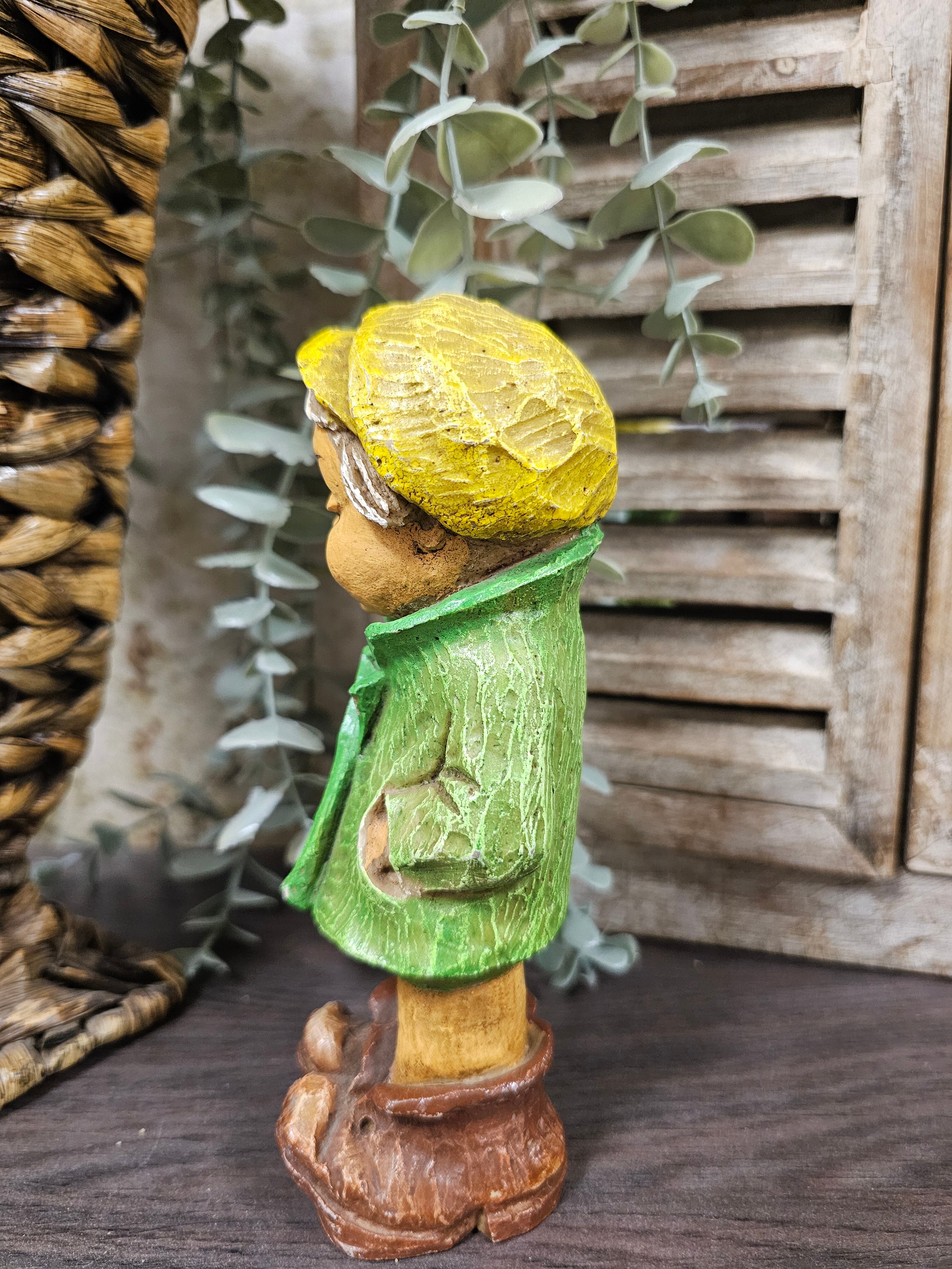 Keramiek beeldje H.M. Copy Verb