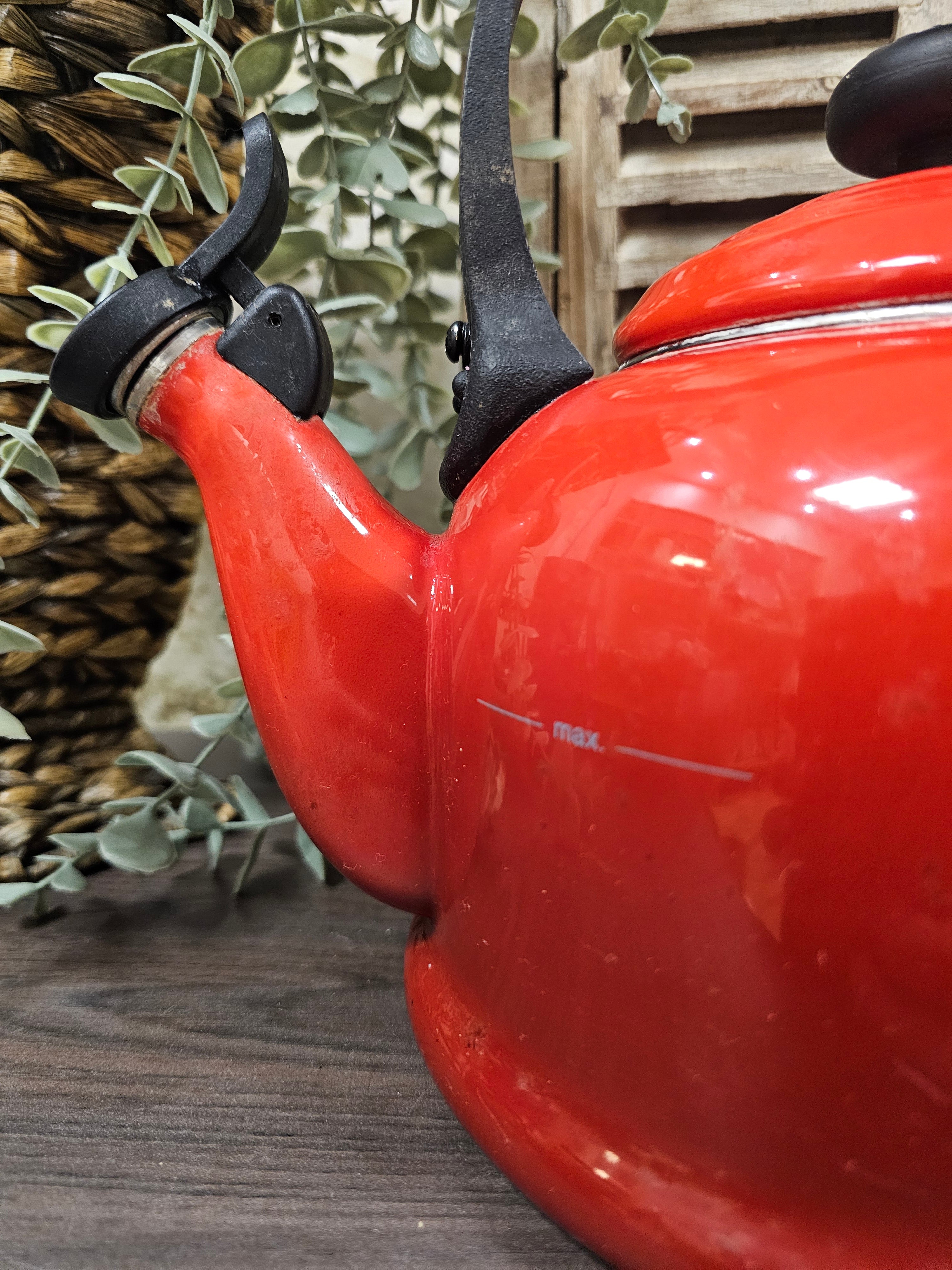 Le Creuset rode fluitketel 2,1 liter