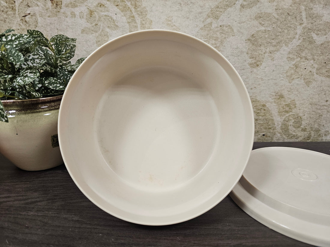 Tupperware trommel cremekleur