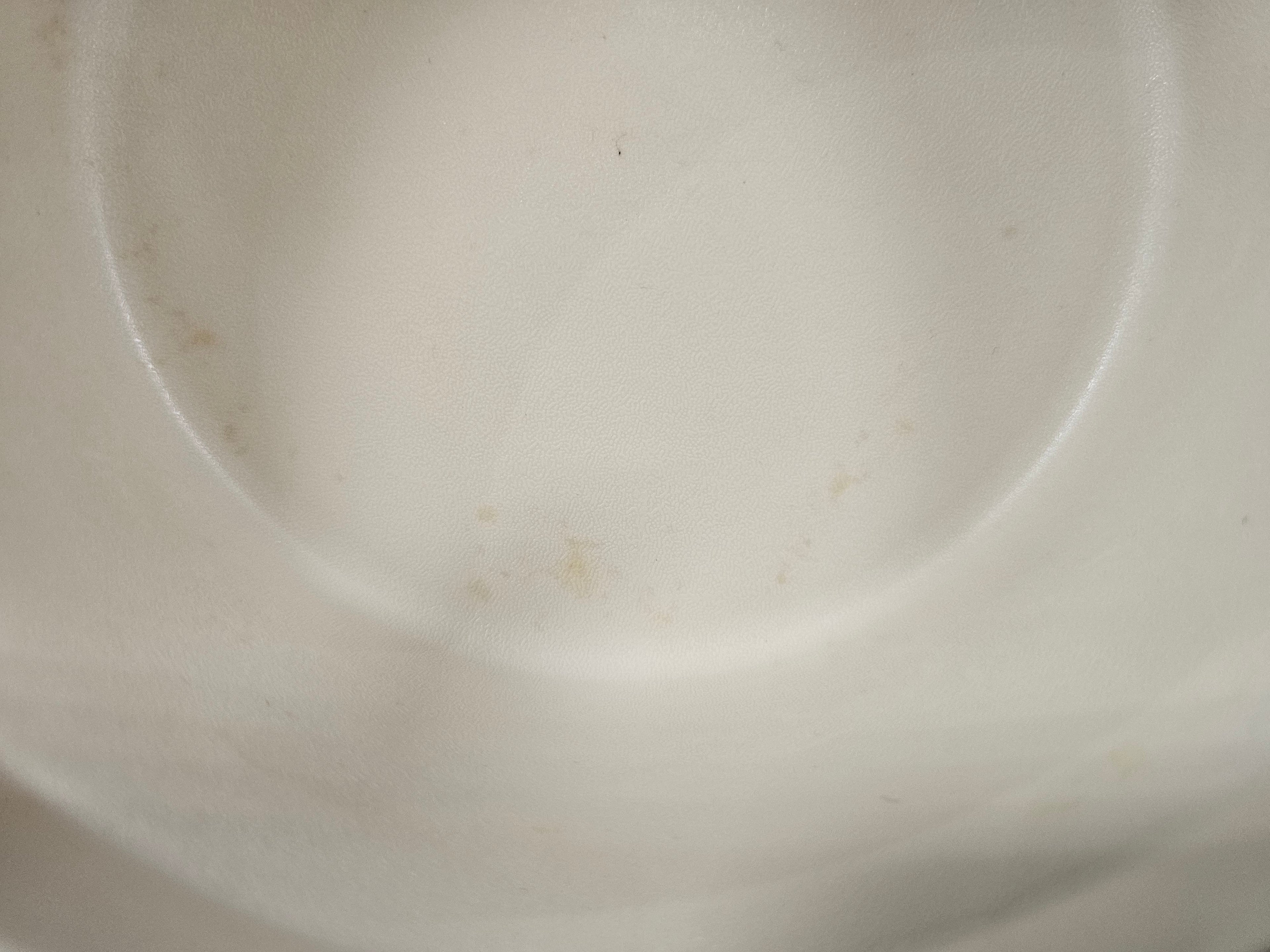 Tupperware trommel cremekleur