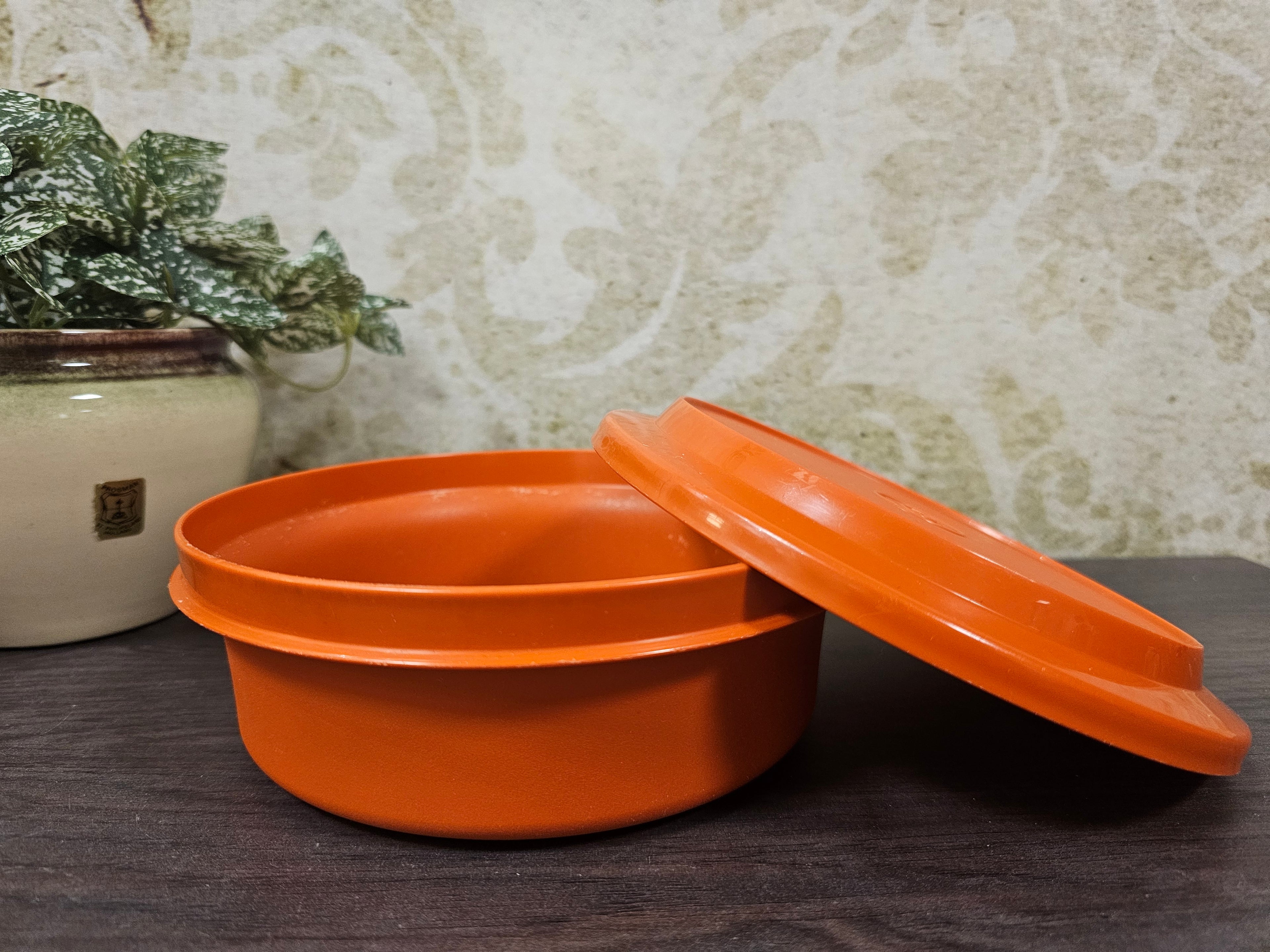 Tupperware oranje (koek) trommel