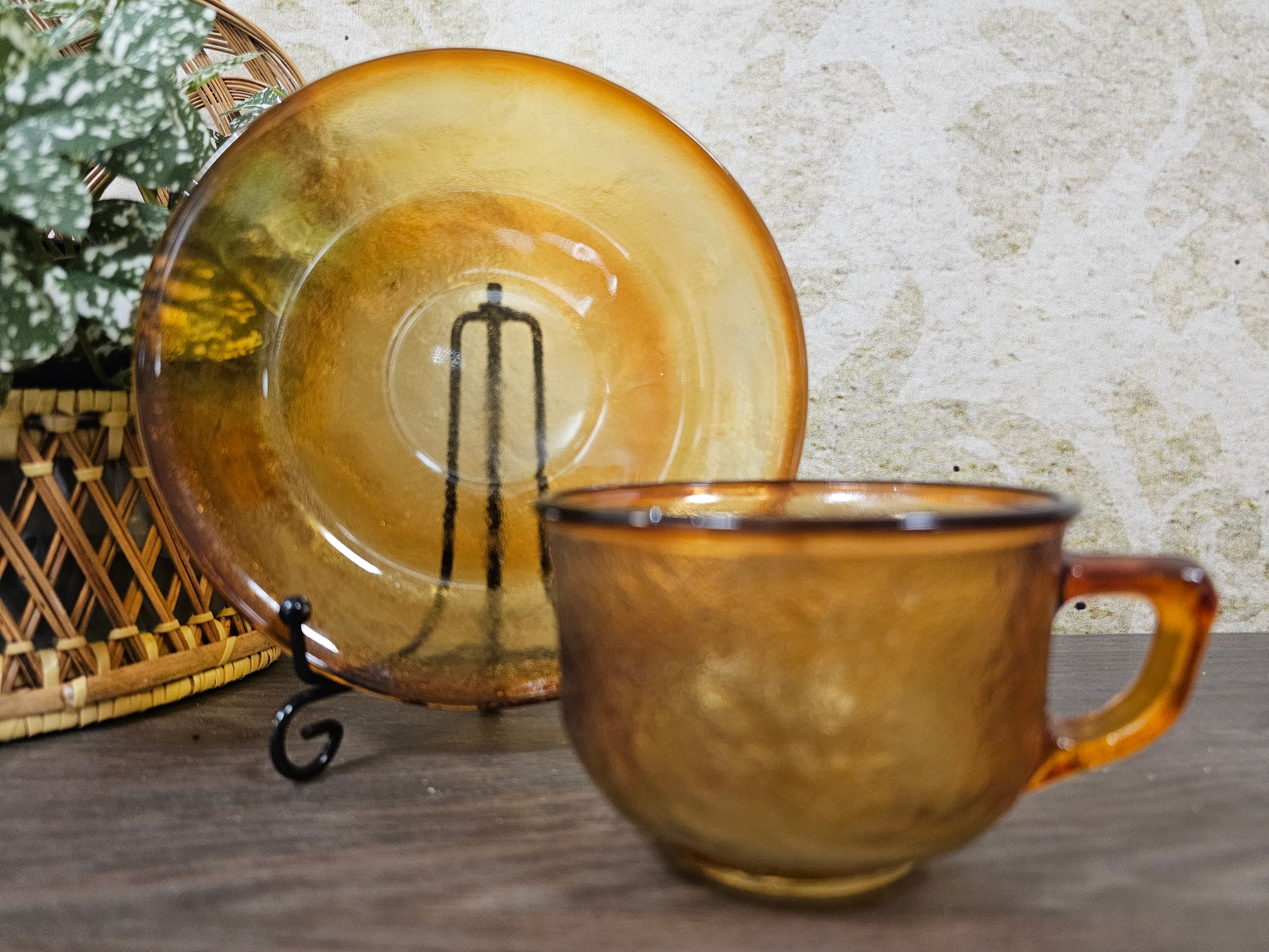 Arcoroc France Sierra amberkleurige kop en schotel