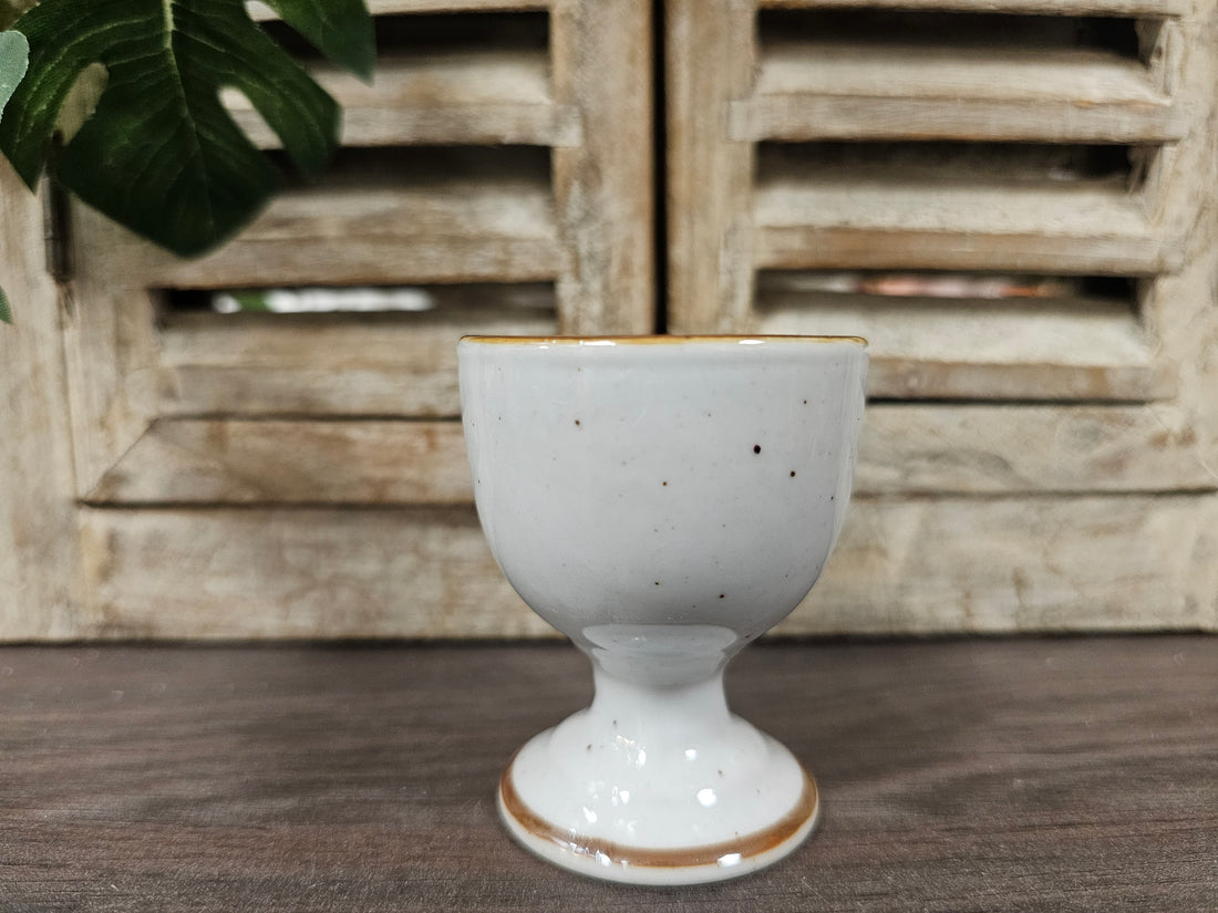 Eierdopje roze paarse wilde bloemen