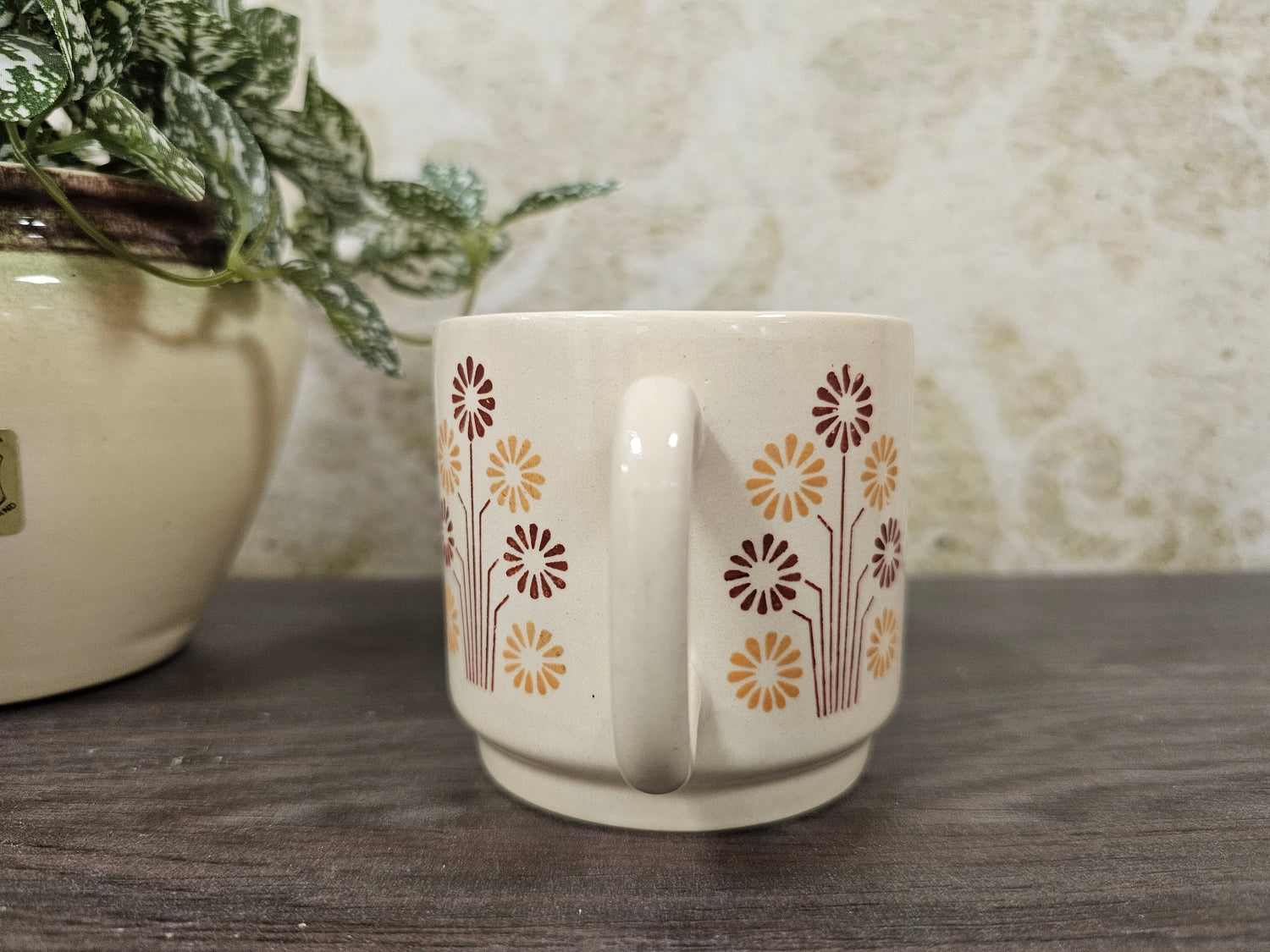 Koffie beker beige bruine bloemen