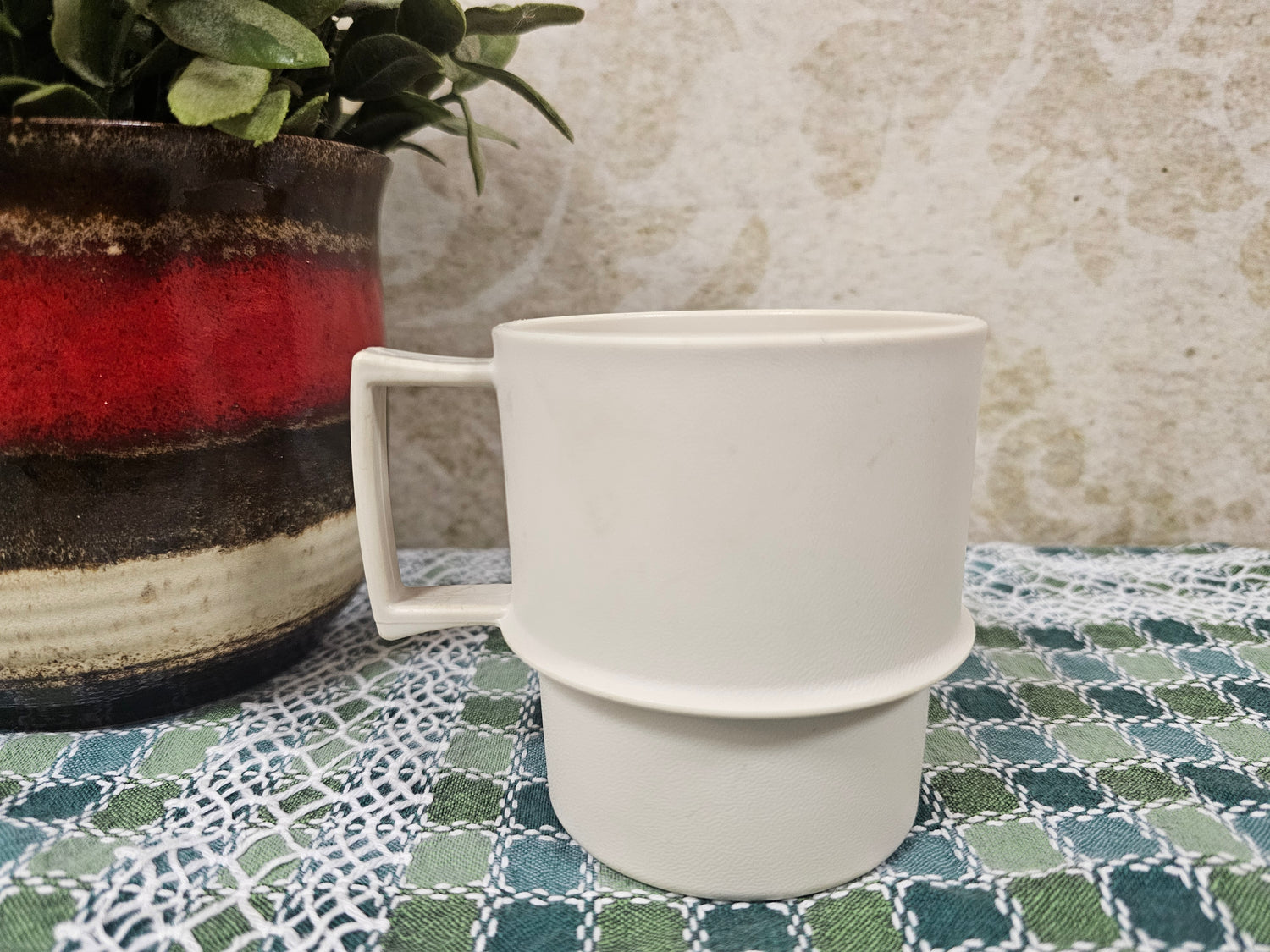 Tupperware koffie beker cremekleur