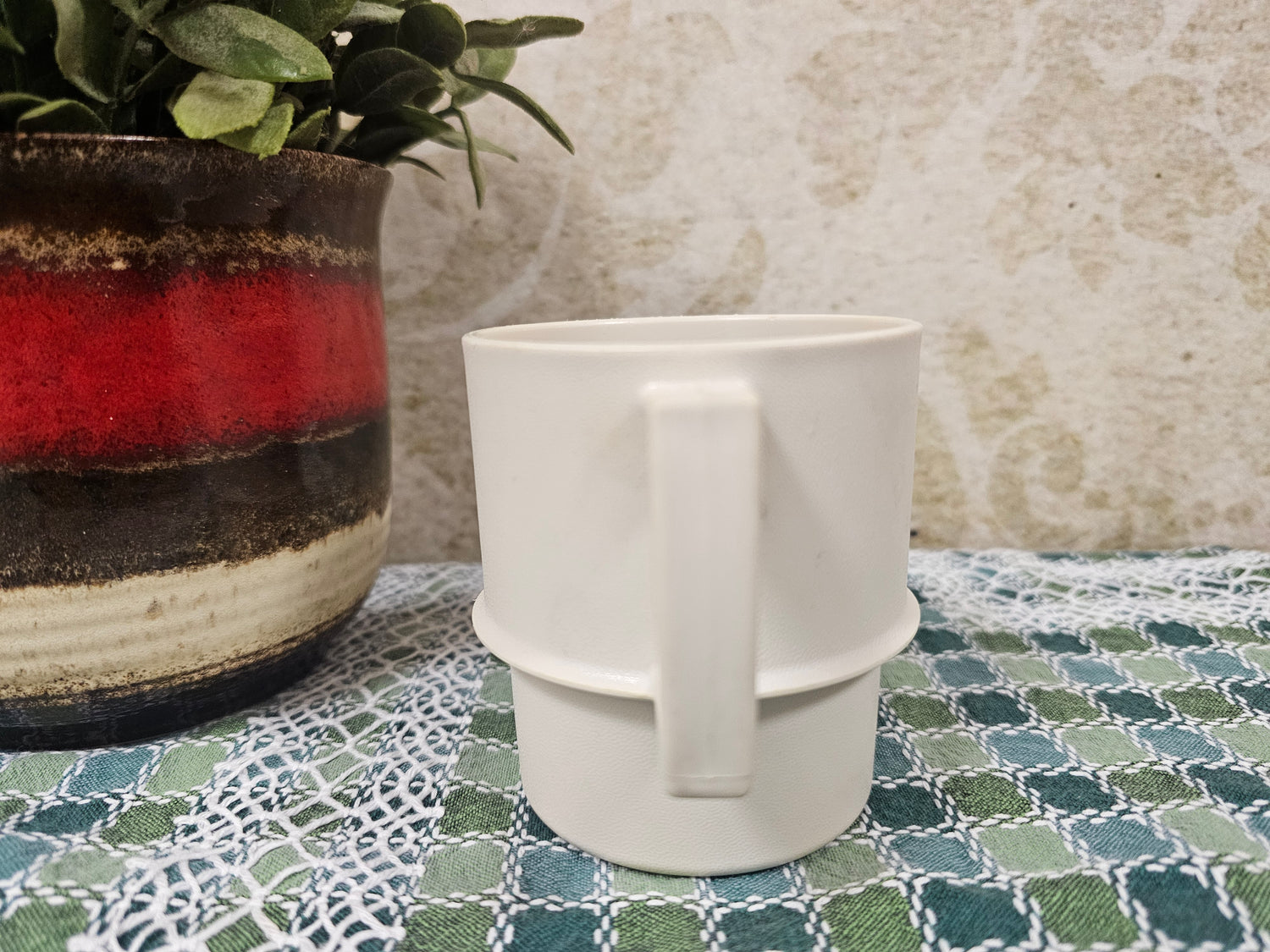 Tupperware koffie beker cremekleur