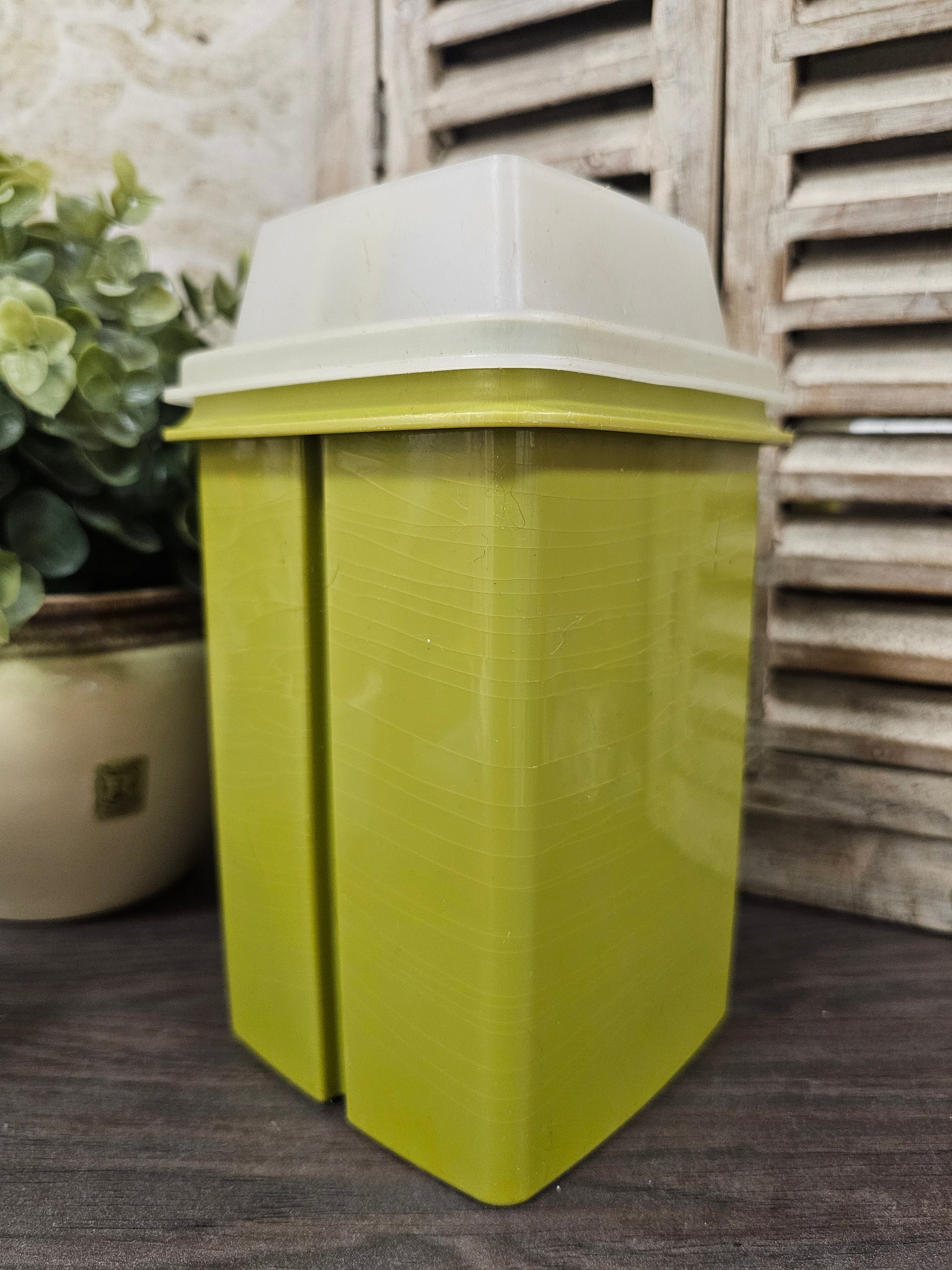 Tupperware zuurpot met zeef