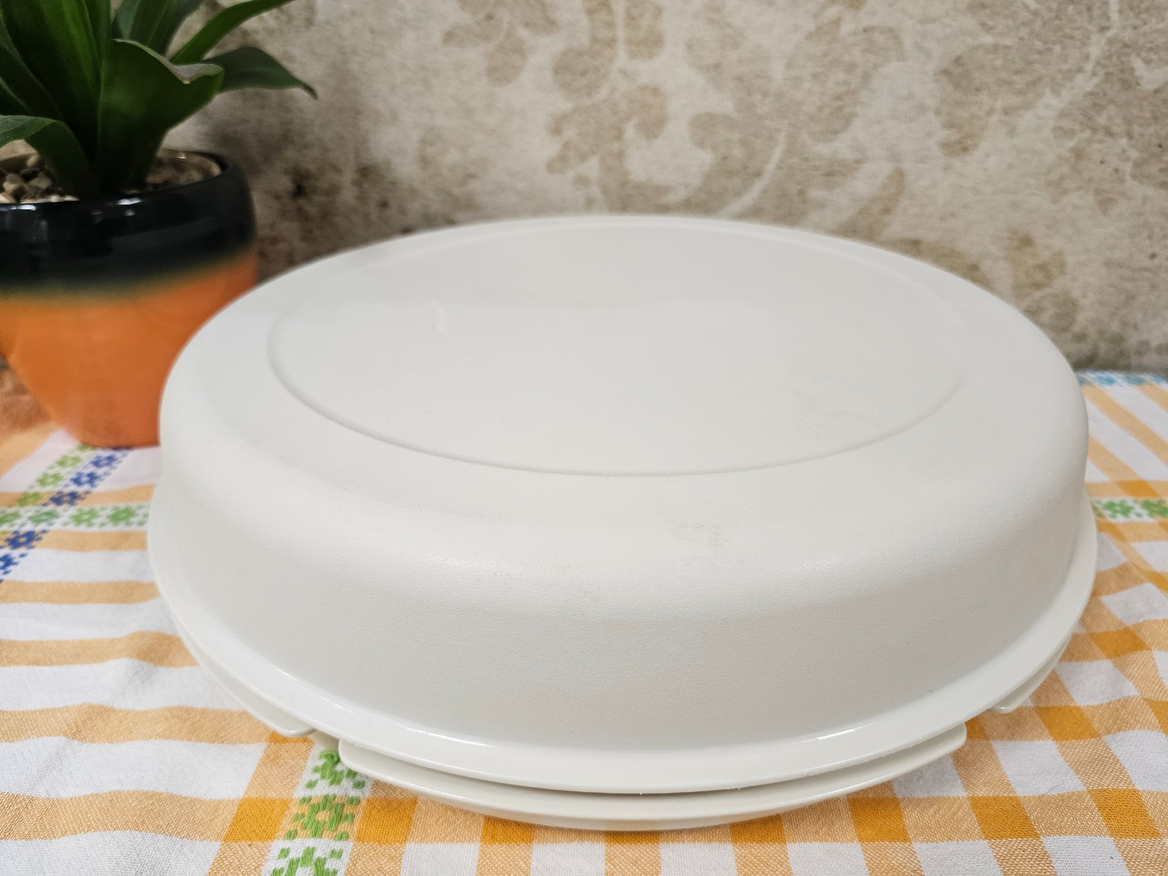 Tupperware vintage snackschaal 6 vakken