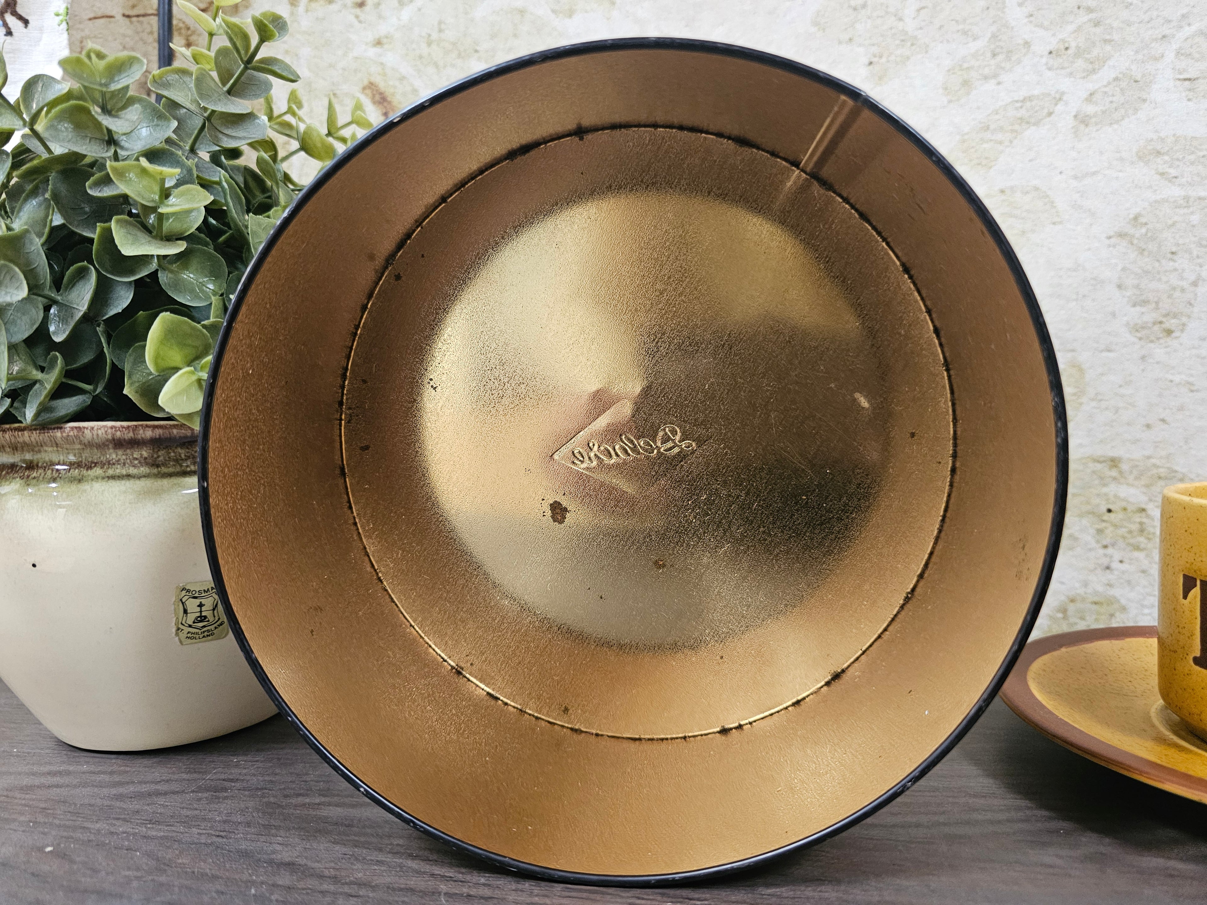 Delacre vintage bloemen blik