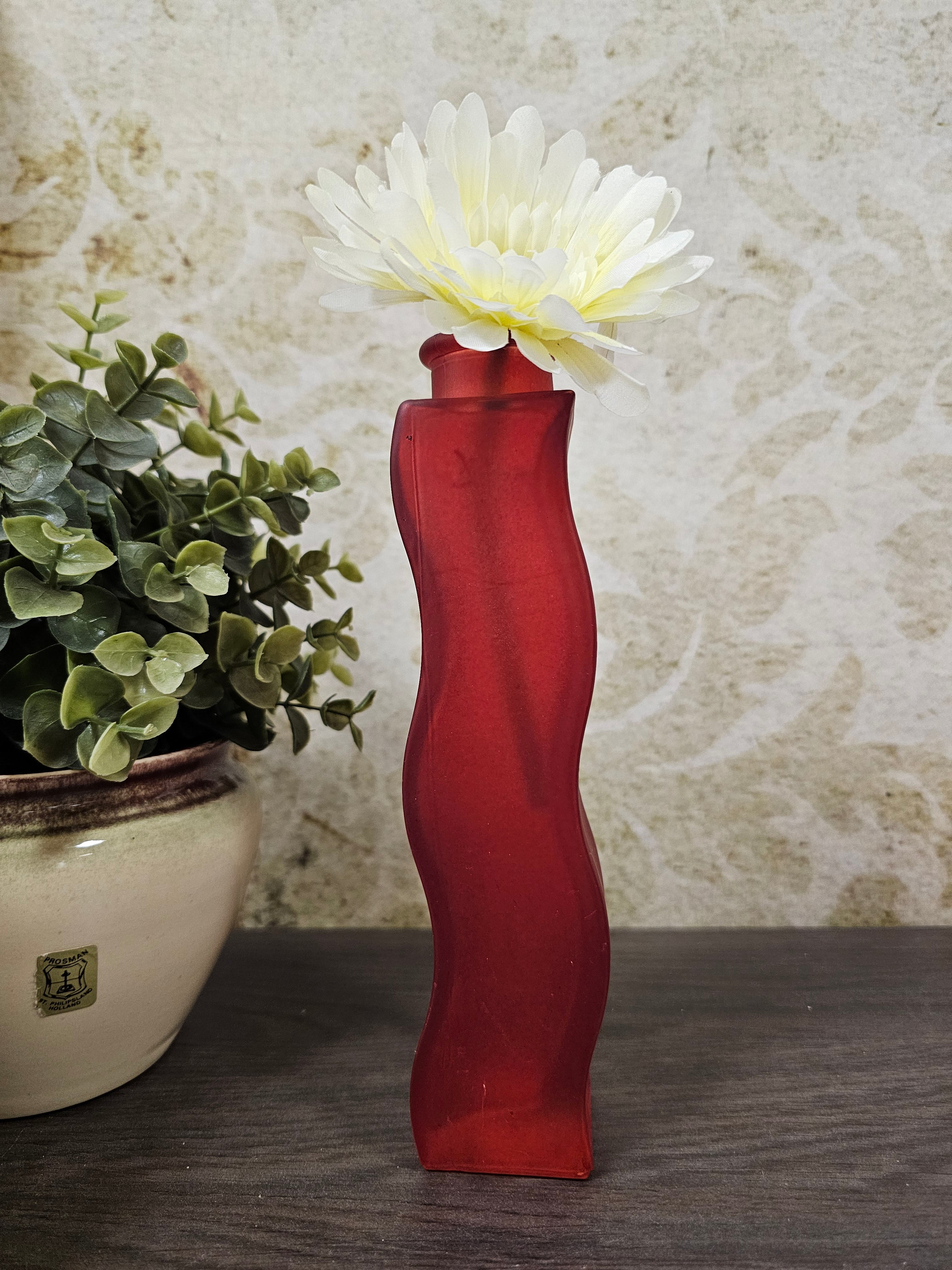 Ikea Skämt golvend vaasje rood