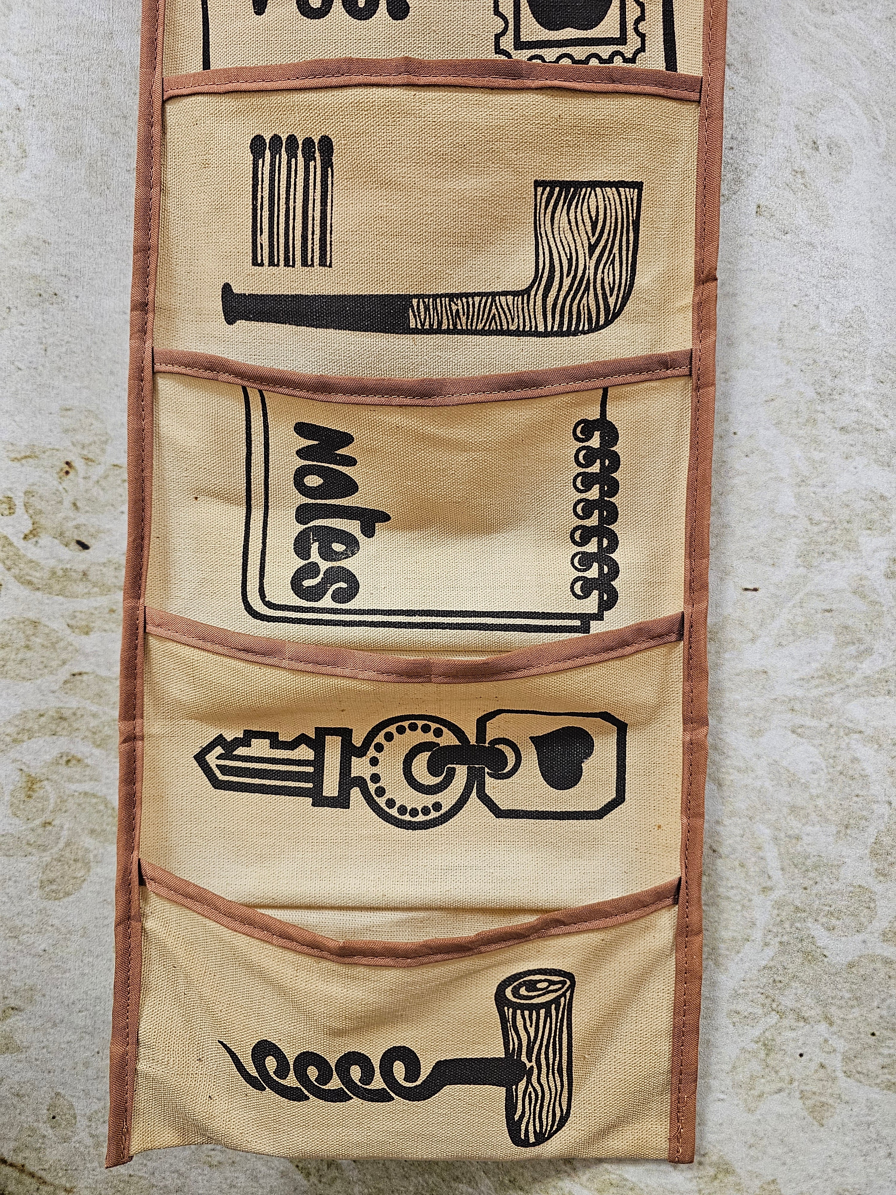 Vintage wand organizer / opberger