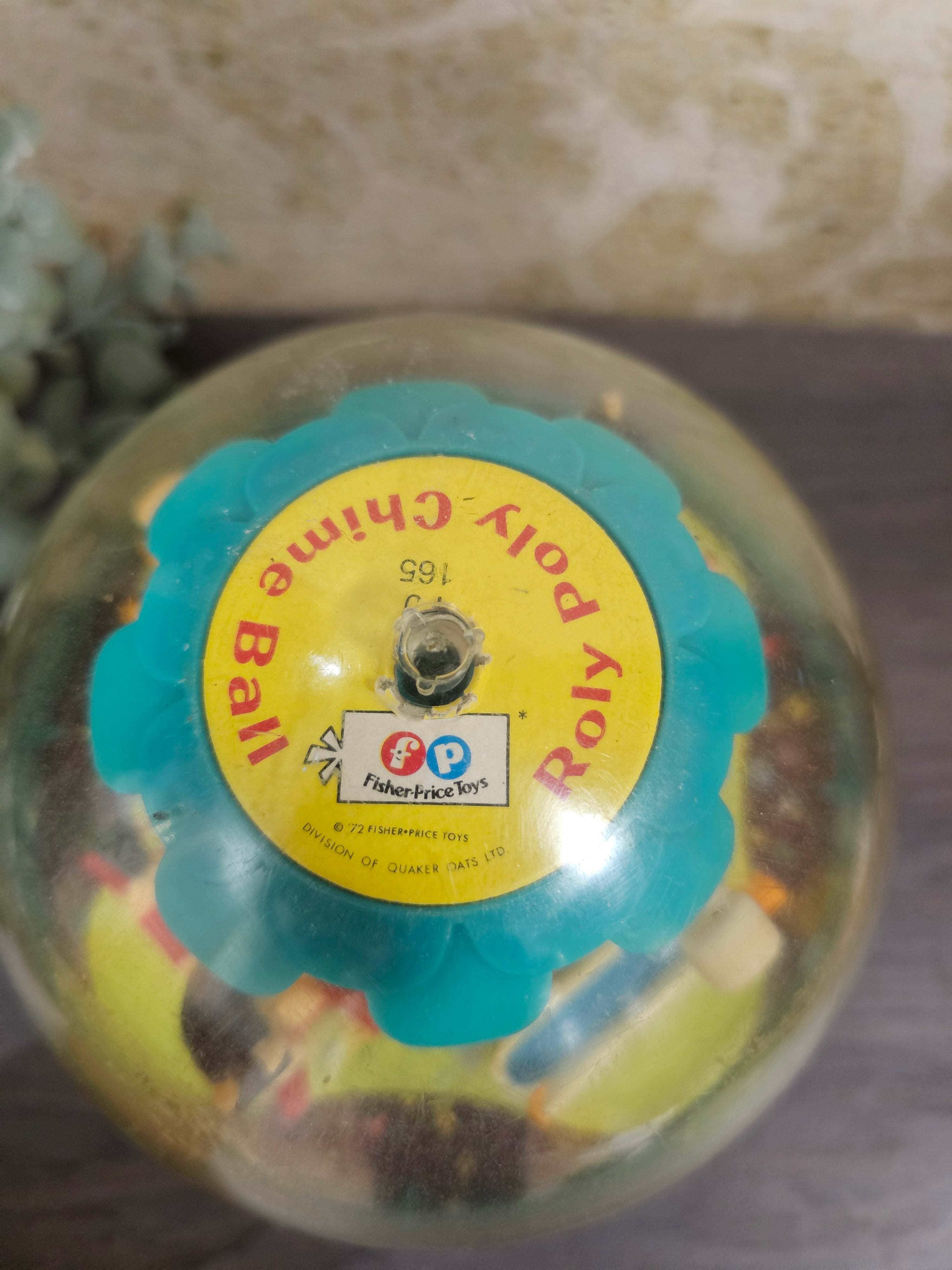Vintage speelgoed Fisher price roly poly chime bal uit 1972