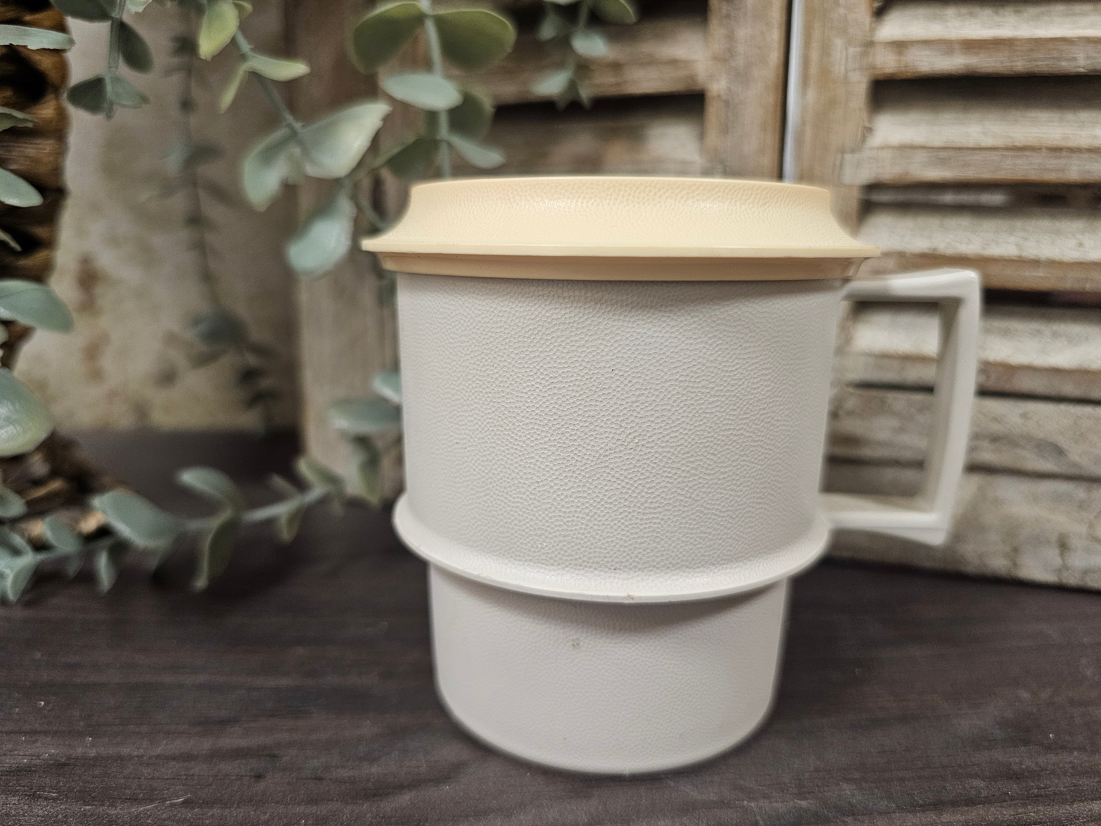Tupperware koffie beker met deksel